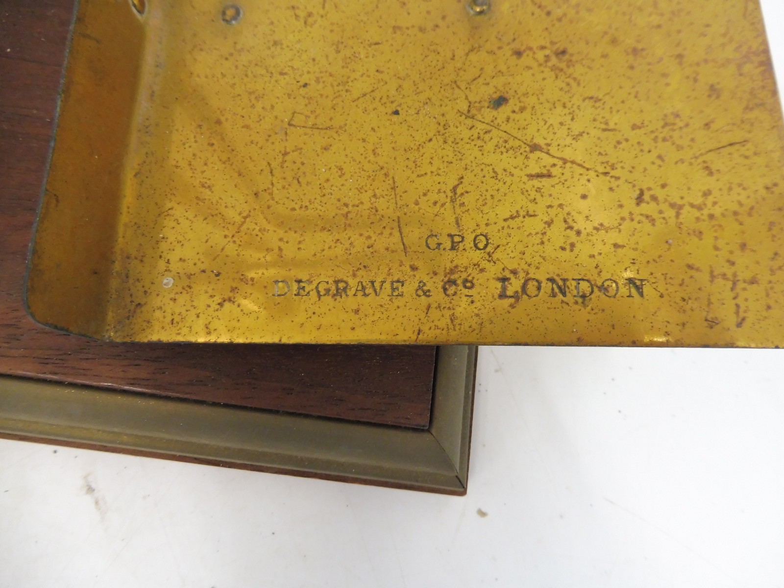 A large set of GPO scales plus a smaller set of postal scales also stamped GPO. - Image 3 of 4