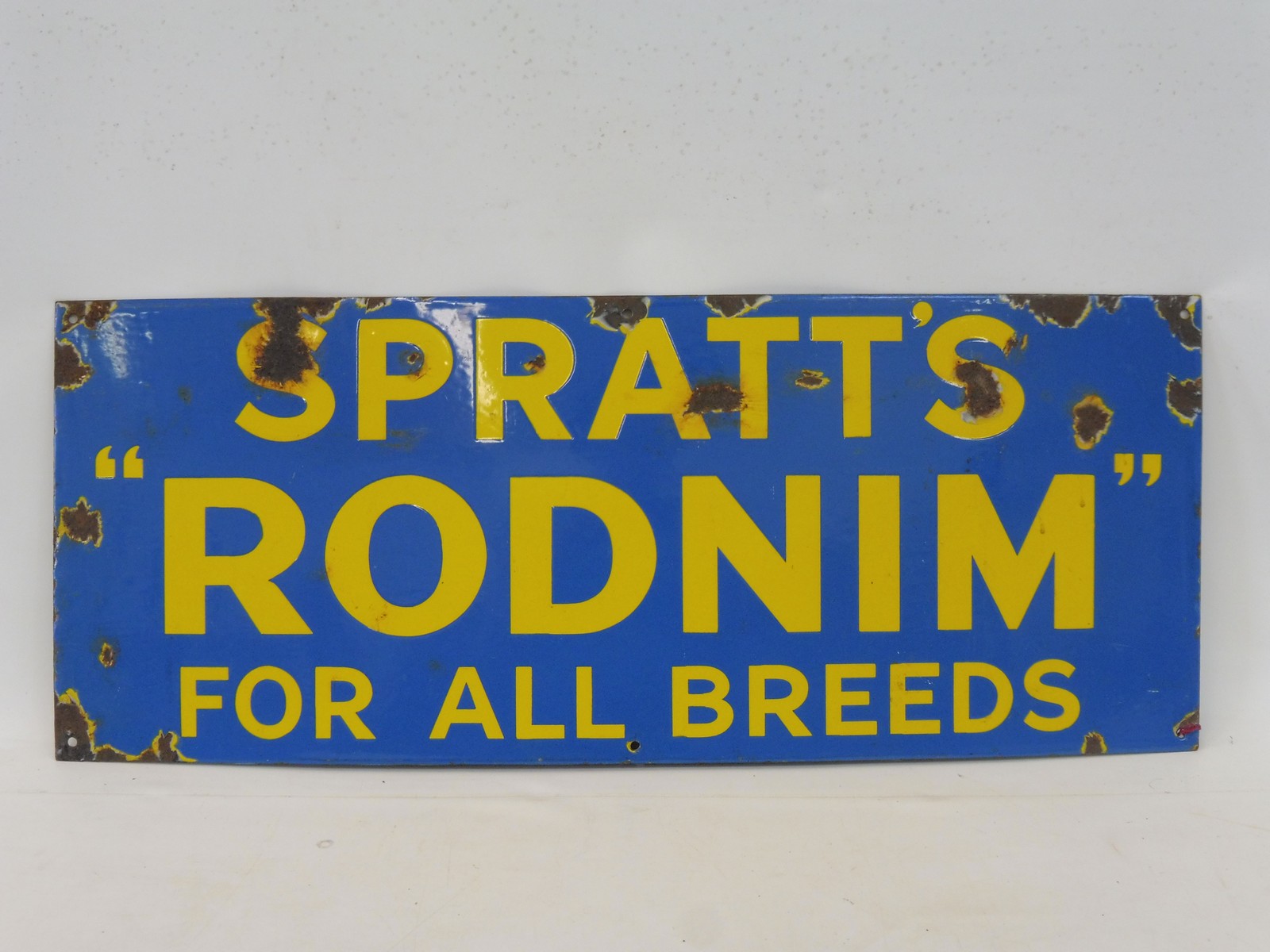 A Spratt's ''Rodnim'' for all breeds, rectangular enamel sign, 30 x 12".