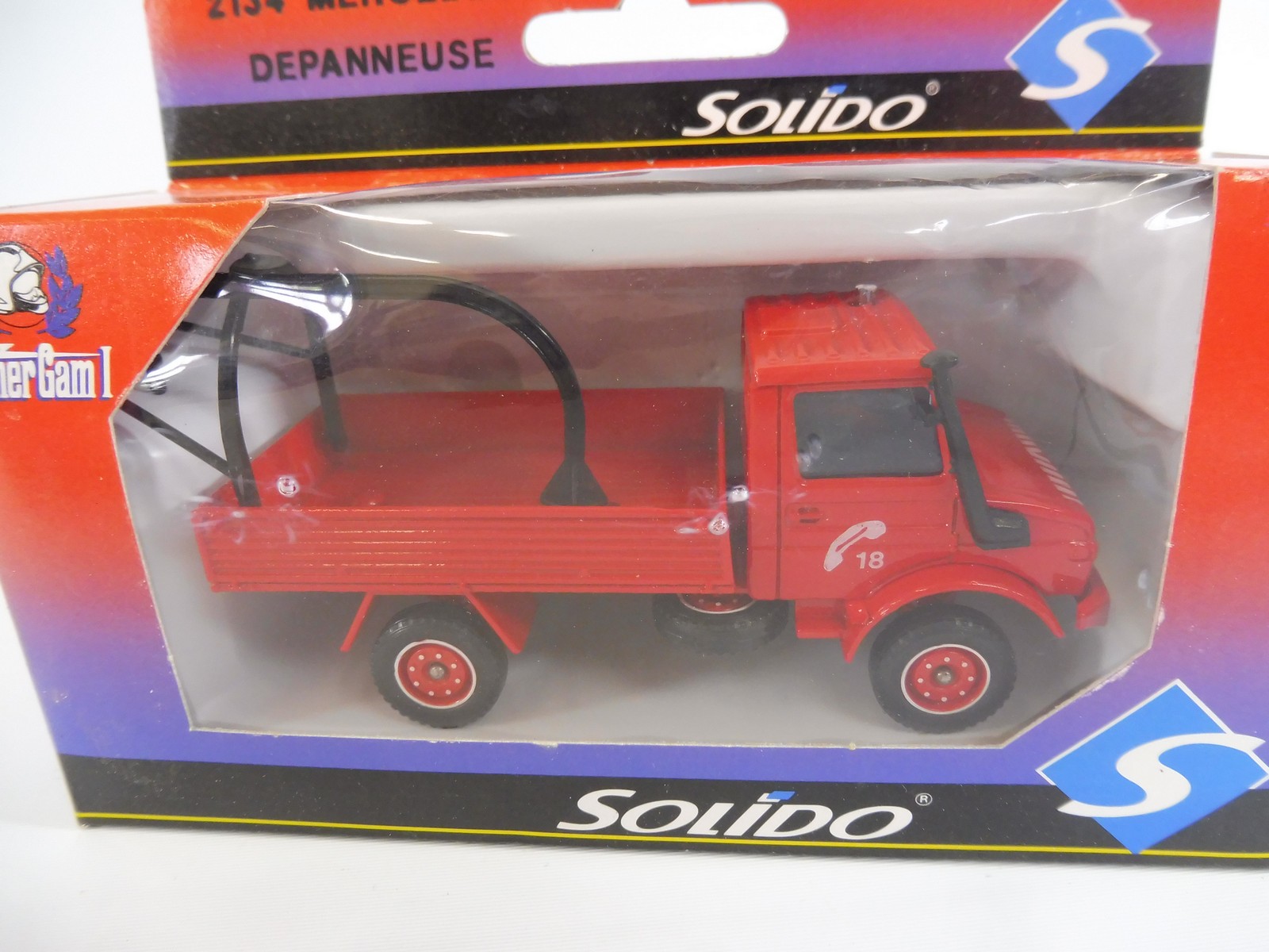 Five Solido fire related vehicles to include a Mercedes, Renault, Mack truck etc. - Image 6 of 7