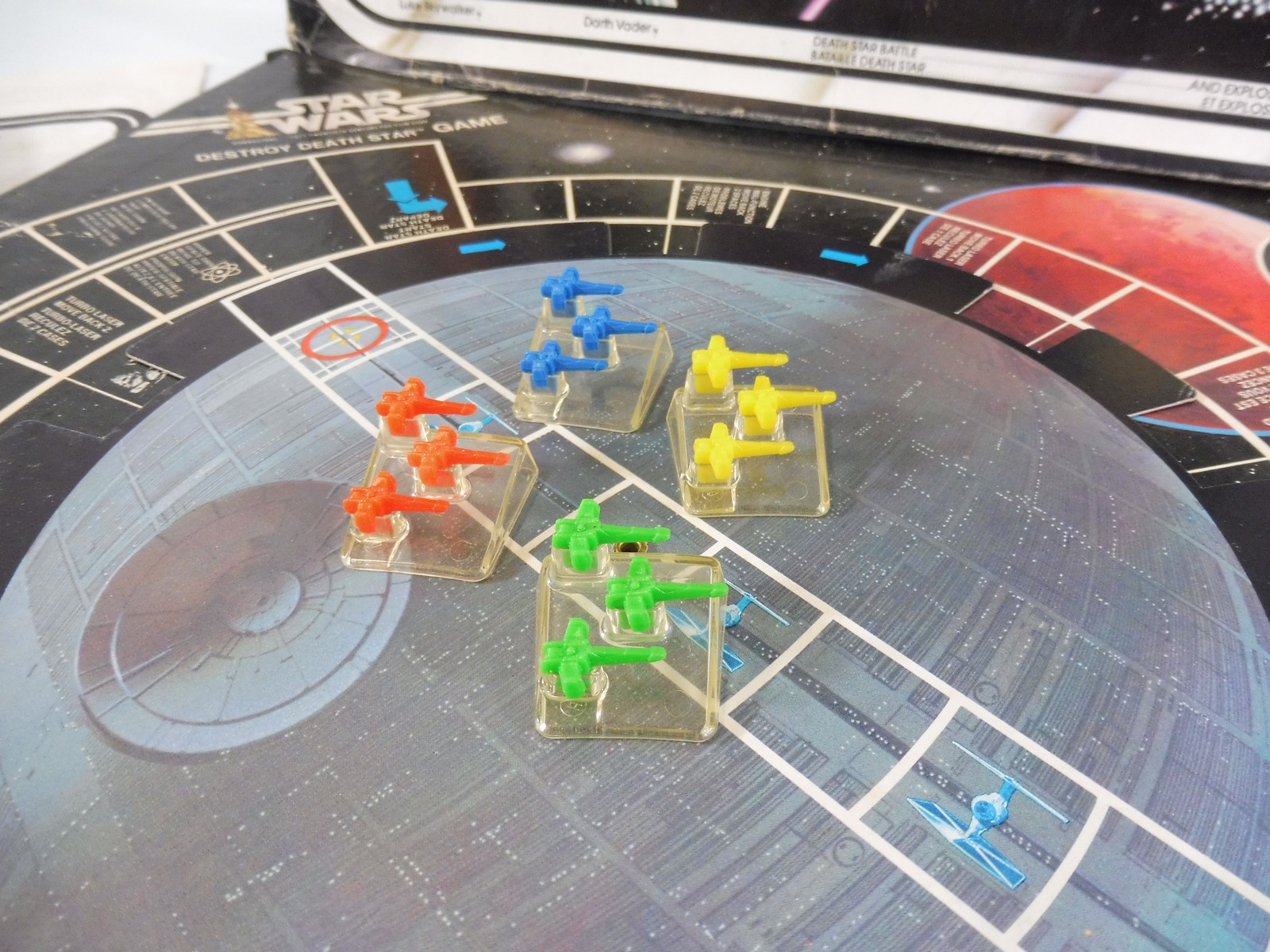 An original Star Wars release 'Adventures of R2-D2' game, 1977 plus a Star Wars Destroyer Death Star - Image 2 of 9