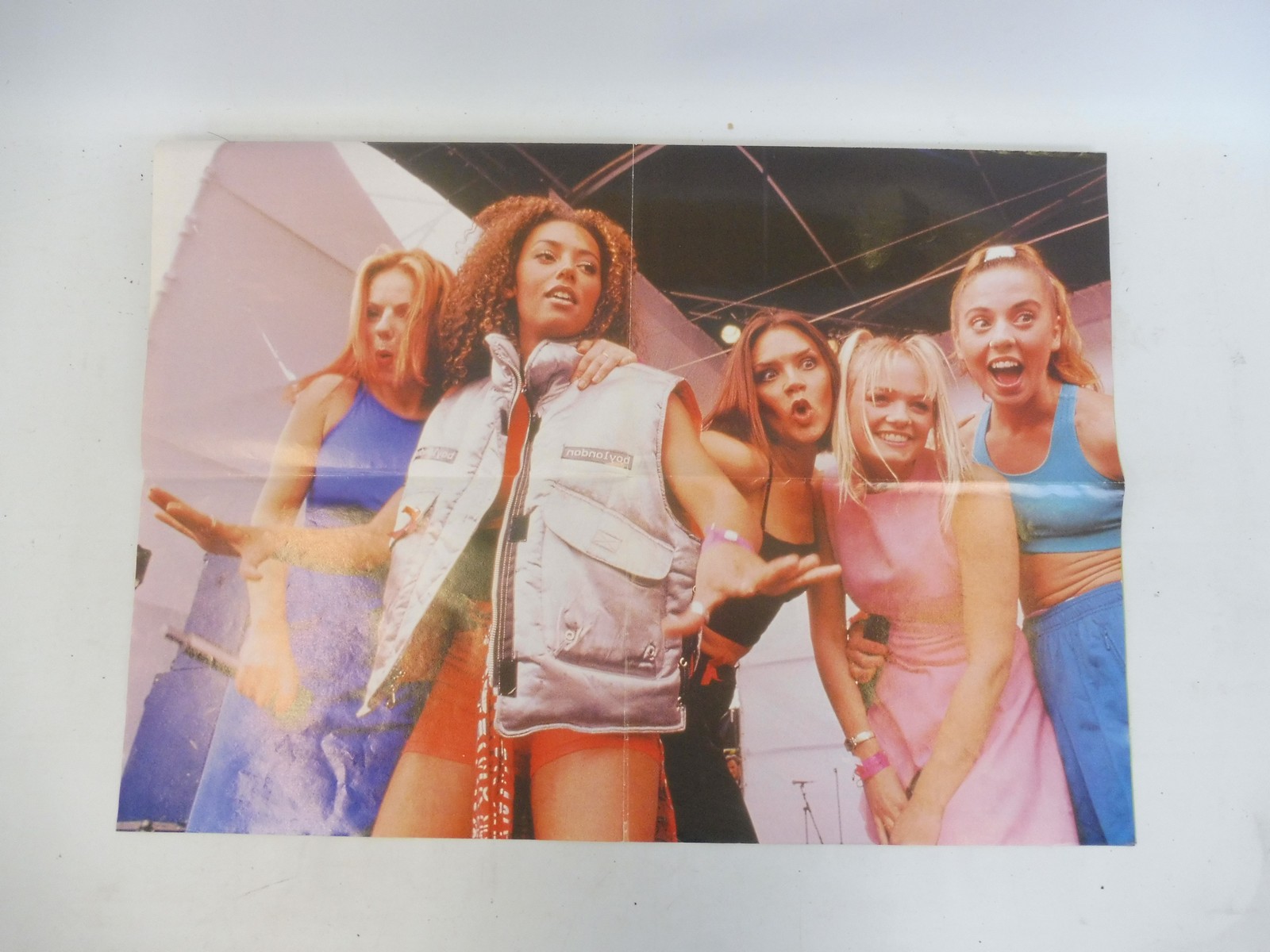 An original Spice Girls poster with revealing pictures of Geri. - Bild 2 aus 2