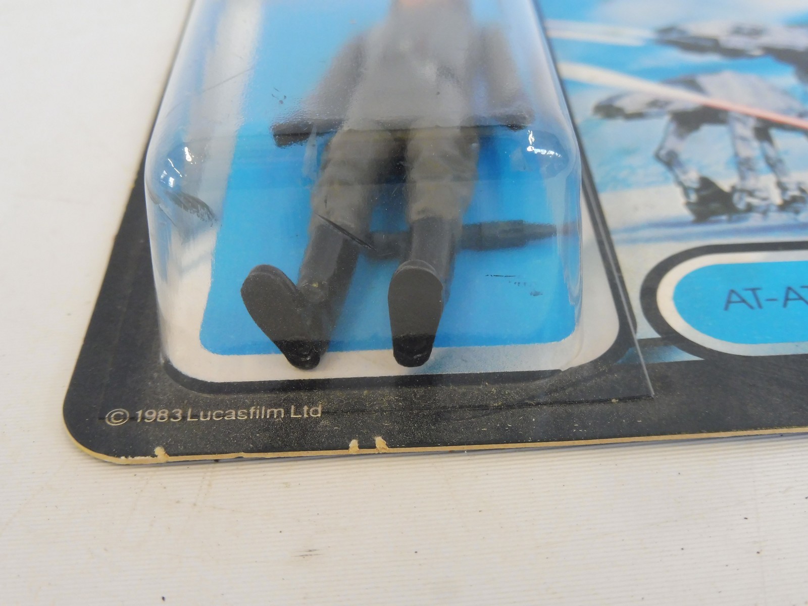 Star Wars - Original carded Return of the Jedi AT-AT Commander tri-logo figure, near mint bubble and - Image 5 of 6