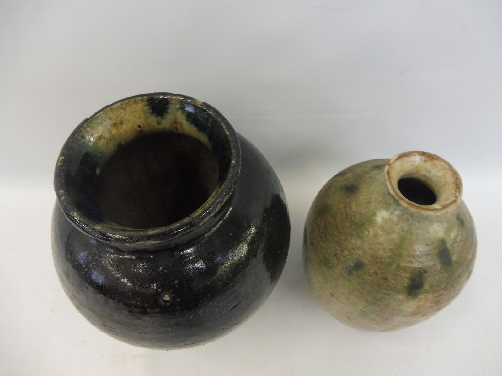 Two studio pottery vases, the tallest 8 1/2" high, the smallest signed 'Little'. - Image 2 of 5