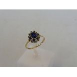 A 9ct gold blue spinel ring.