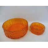 Two Whitefriars tangerine baxter bark bowls, the largest 8" diameter.