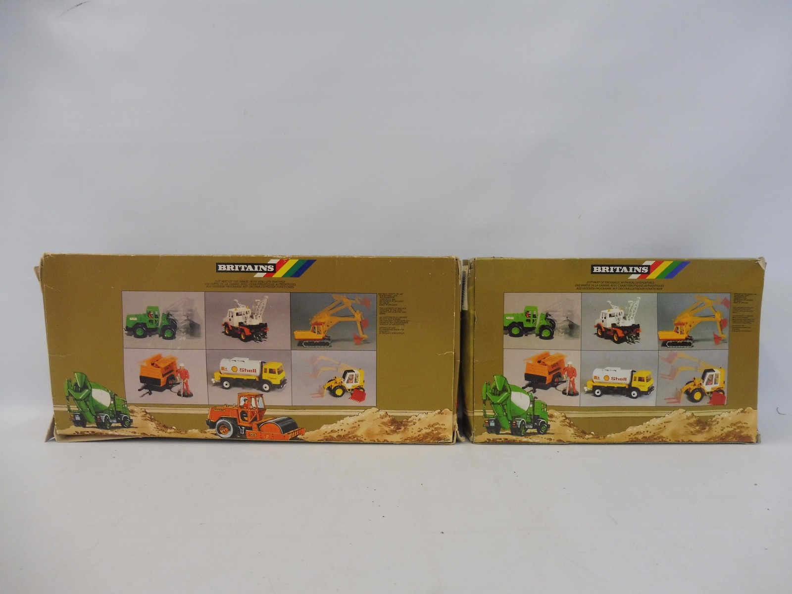 Two boxed Britains - a skip lorry and a police Land Rover no. 9177. - Image 3 of 3