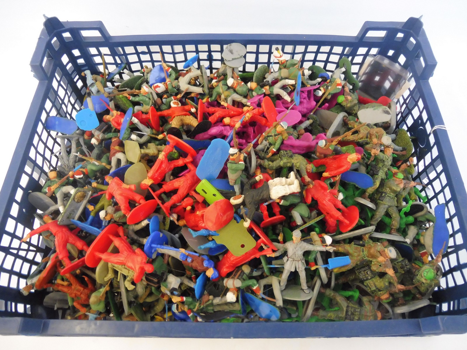 A large quantity of mainly painted soldiers, different eras to include Britains Deetail etc.