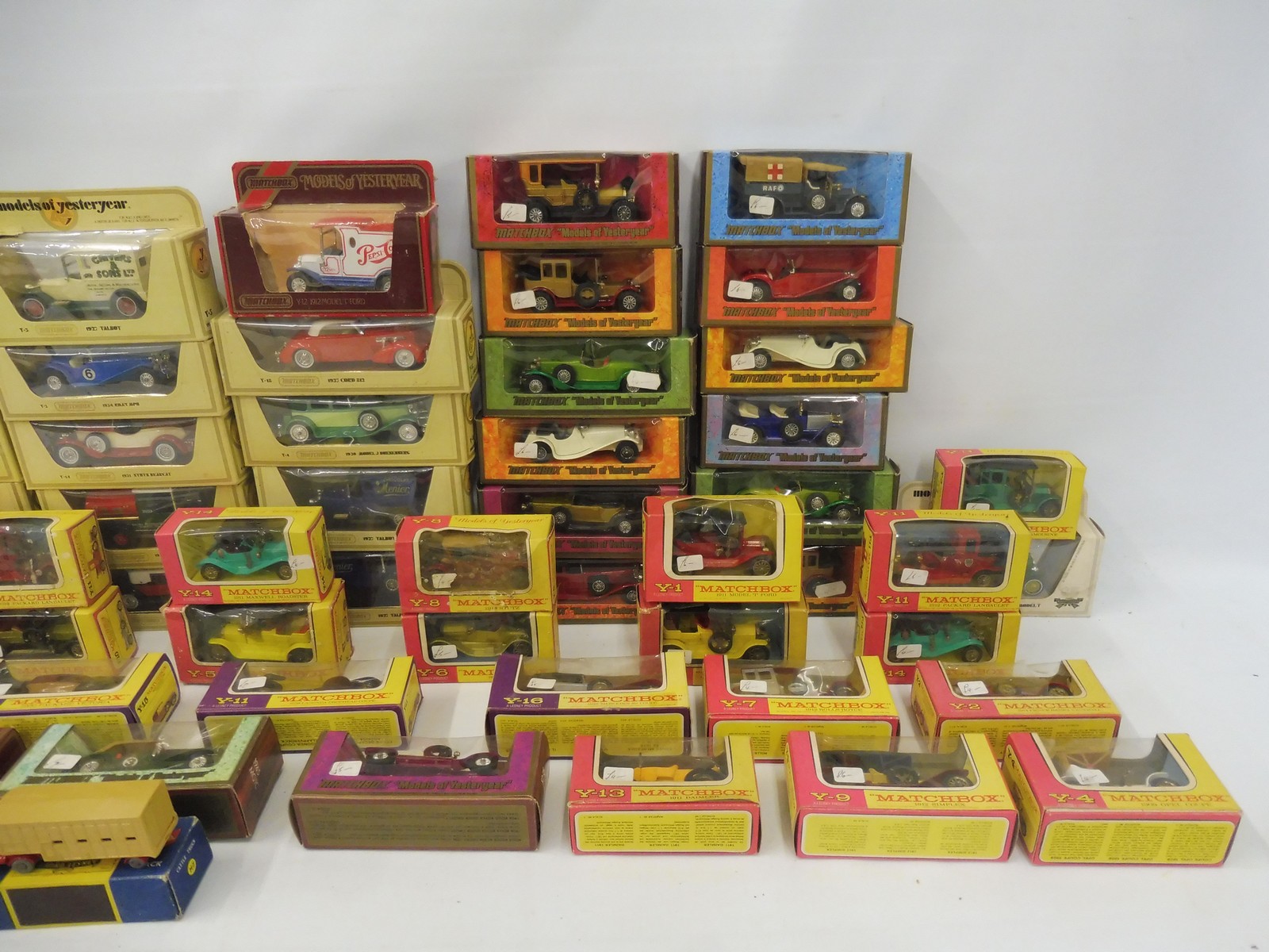 Two boxes of Models of Yesteryear, Matchbox etc. - Image 3 of 3