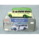 A Sun Star 1:24 scale diecast model Bedford OB Duple Vista Coach, 5009 - 1949 Southern National