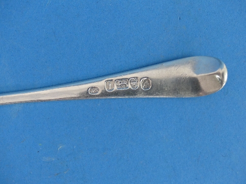 A George III silver Table Spoon, by William Sumner I, hallmarked London, 1784, Old English - Image 2 of 3