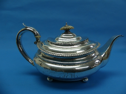 A George IV silver Teapot, by Rebecca Emes & Edward Barnard, hallmarked London, 1824, of ovoid - Image 8 of 10