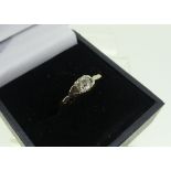 A single stone diamond Ring, the stone approx 0.3ct, mounted in 18ct yellow gold and platinum,