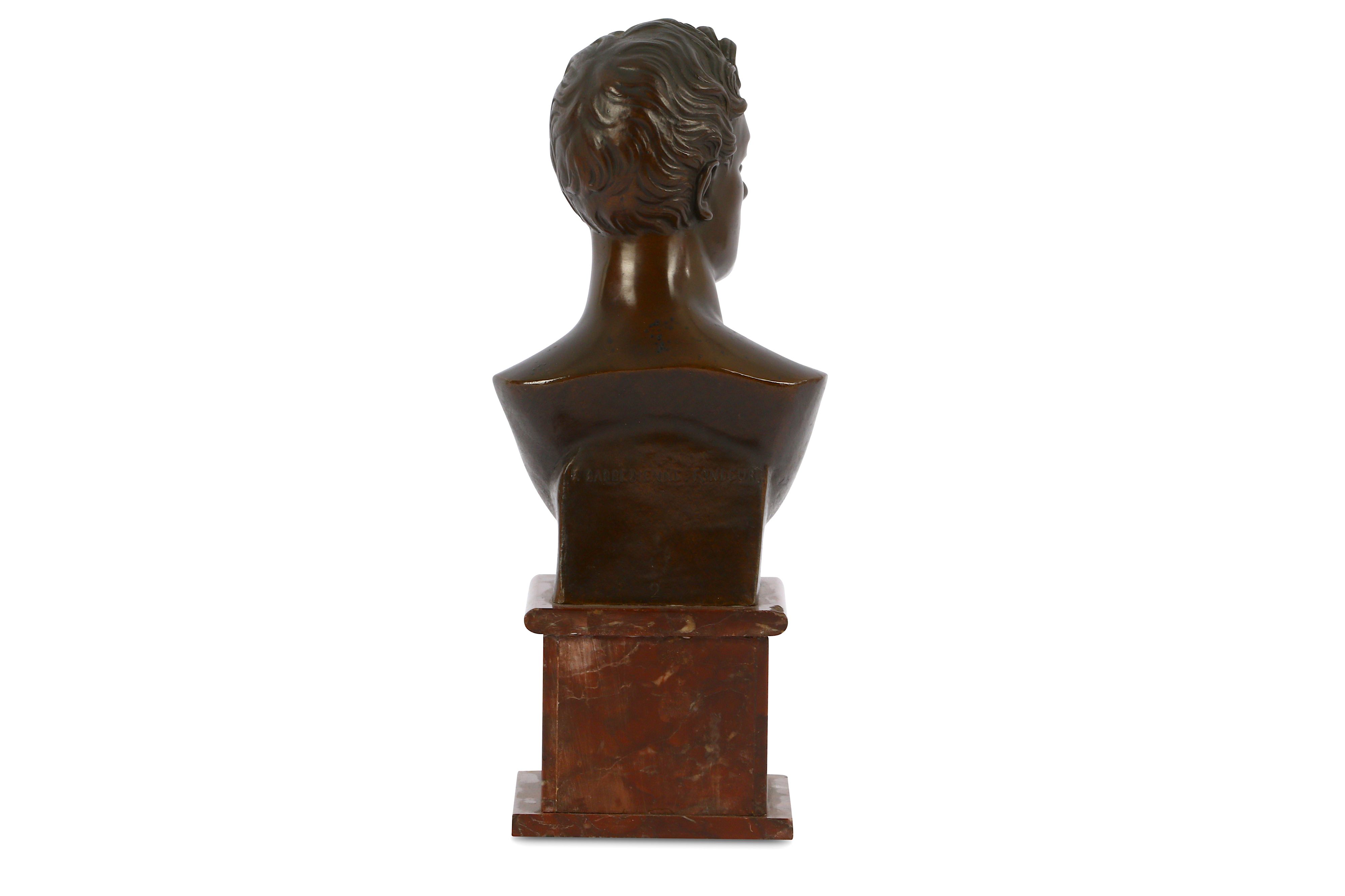 A BRONZE BUST OF LORD BYRON - Image 4 of 8