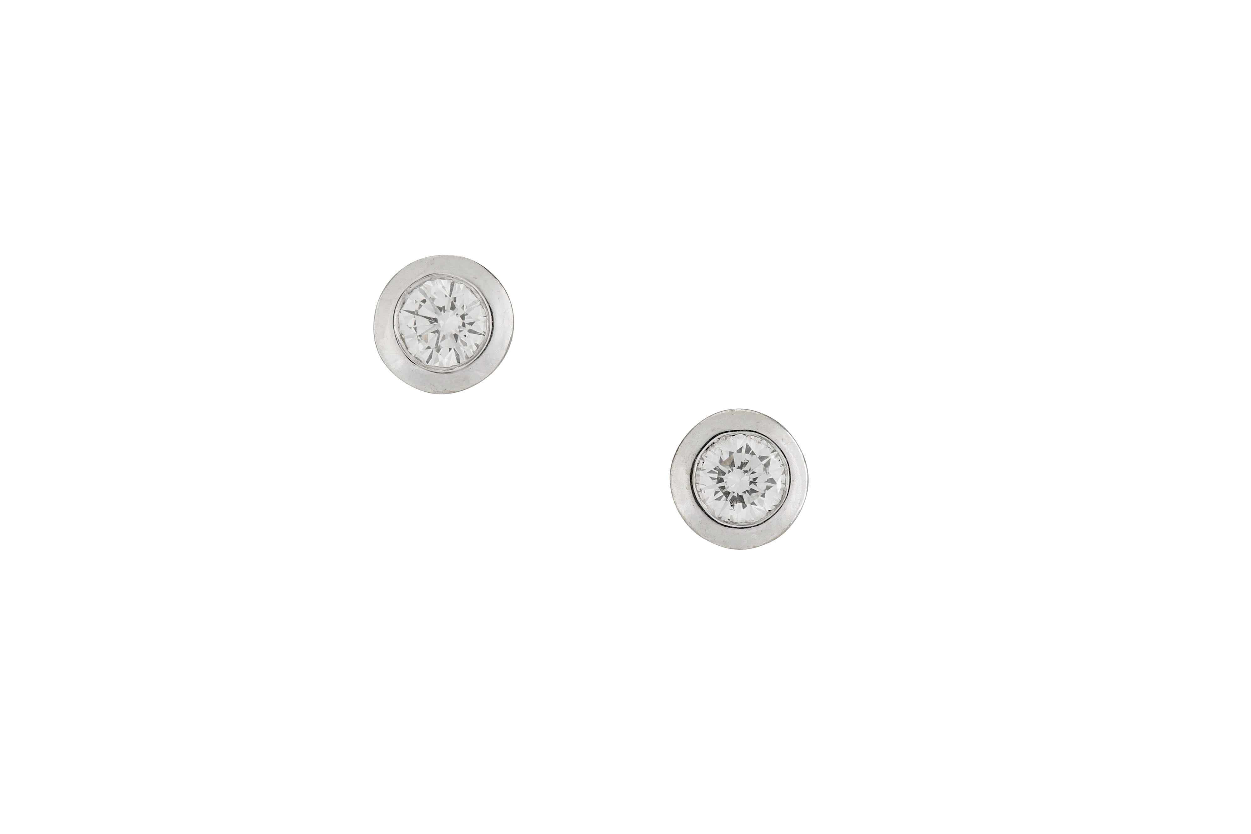 A pair of diamond earstuds