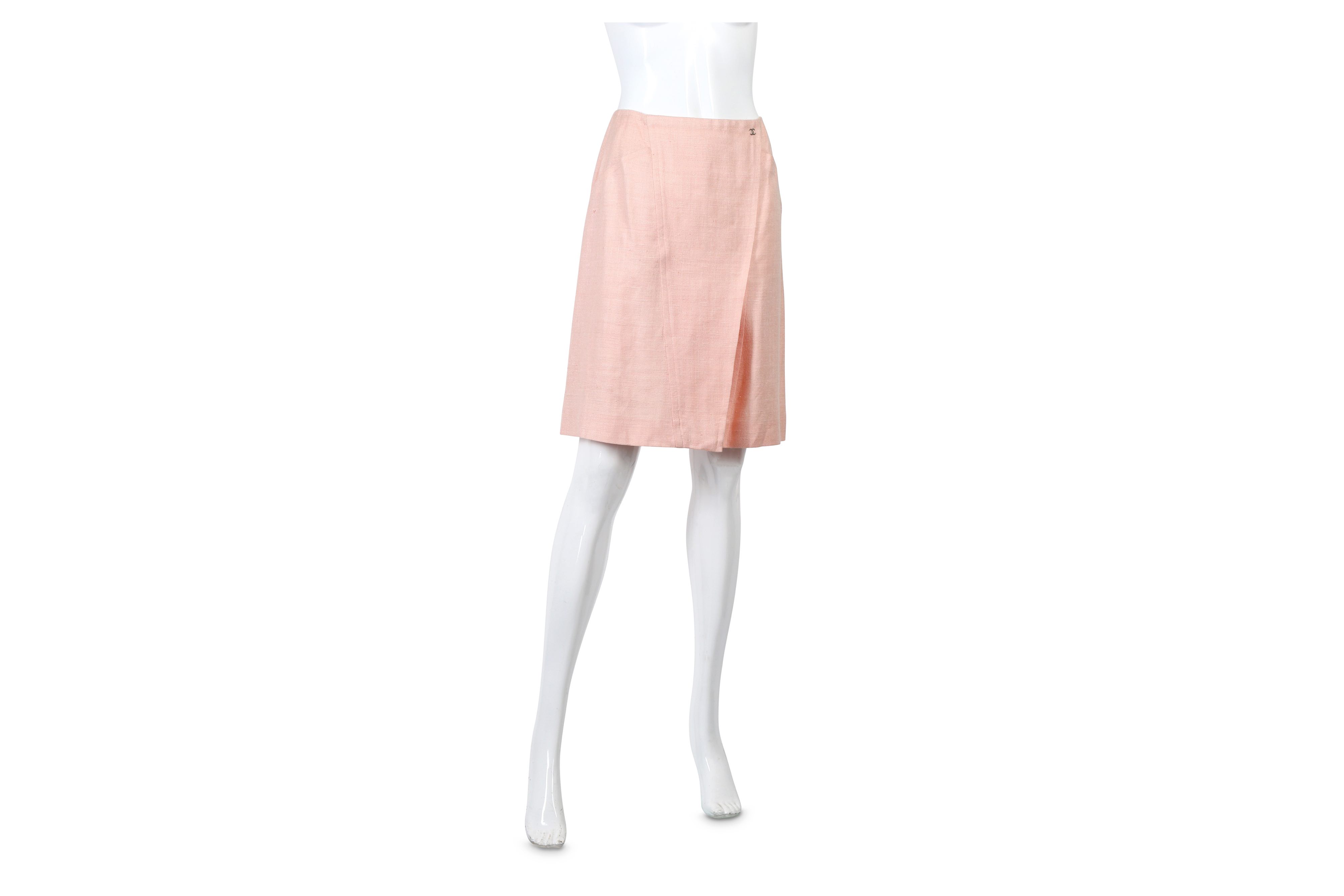 Chanel Pale Pink Silk Skirt - size 38