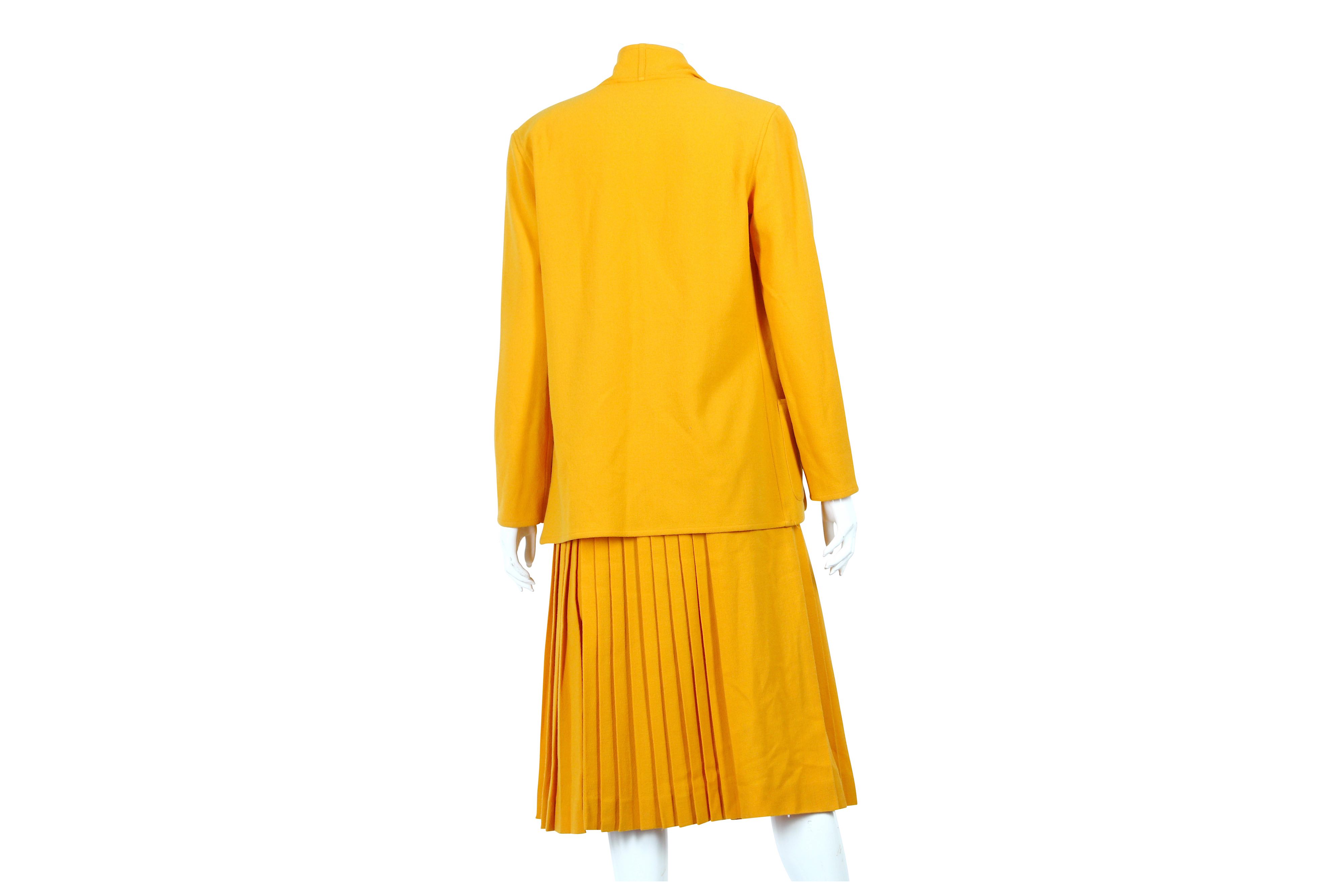 Christian Dior Orange Crepe Skirt Suit - size 40 - Image 4 of 5