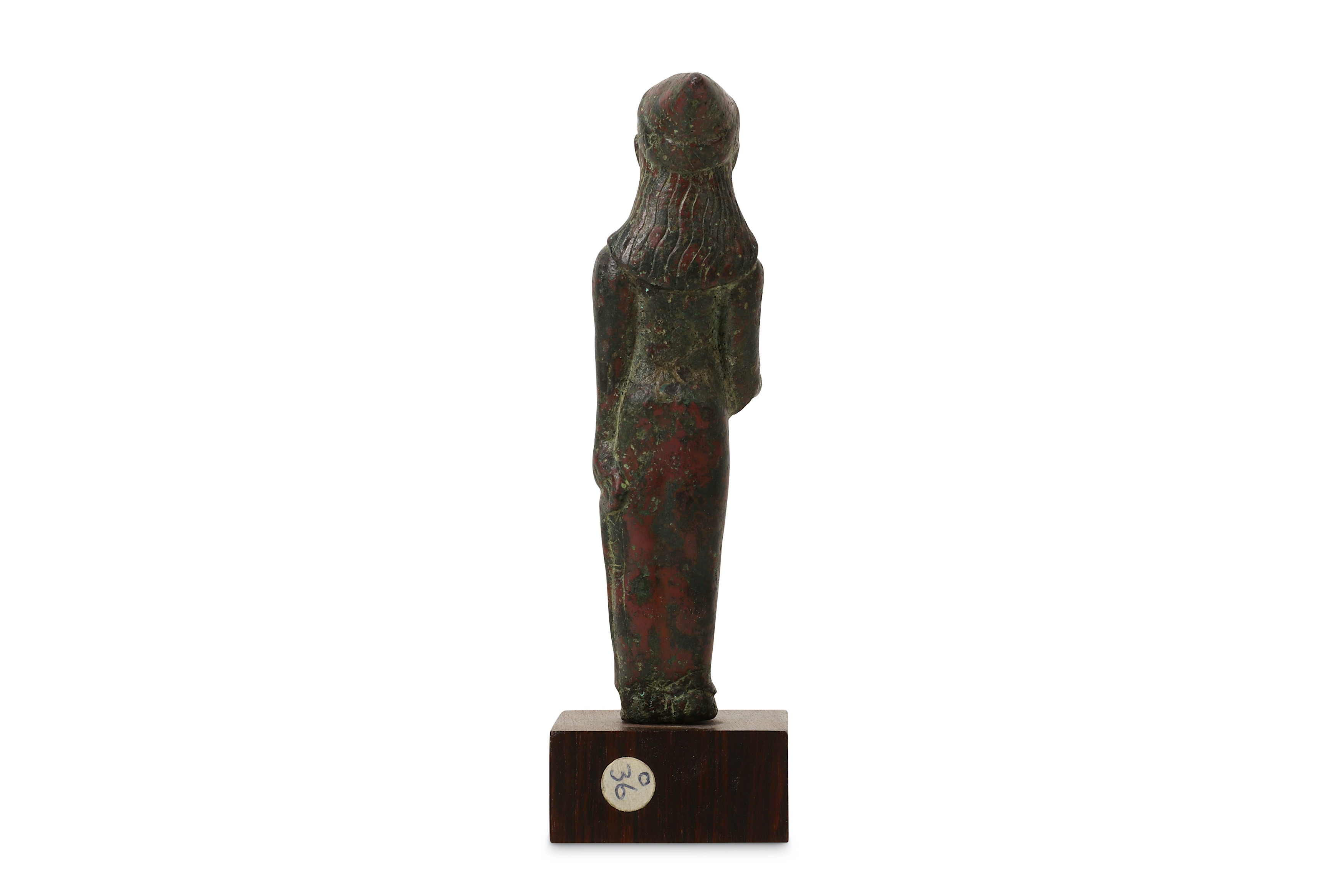 A 6TH CENTURY B.C. ETRUSCAN BRONZE KORE FIGURE raised on a later stained wood base,  the figure 10cm - Image 3 of 4