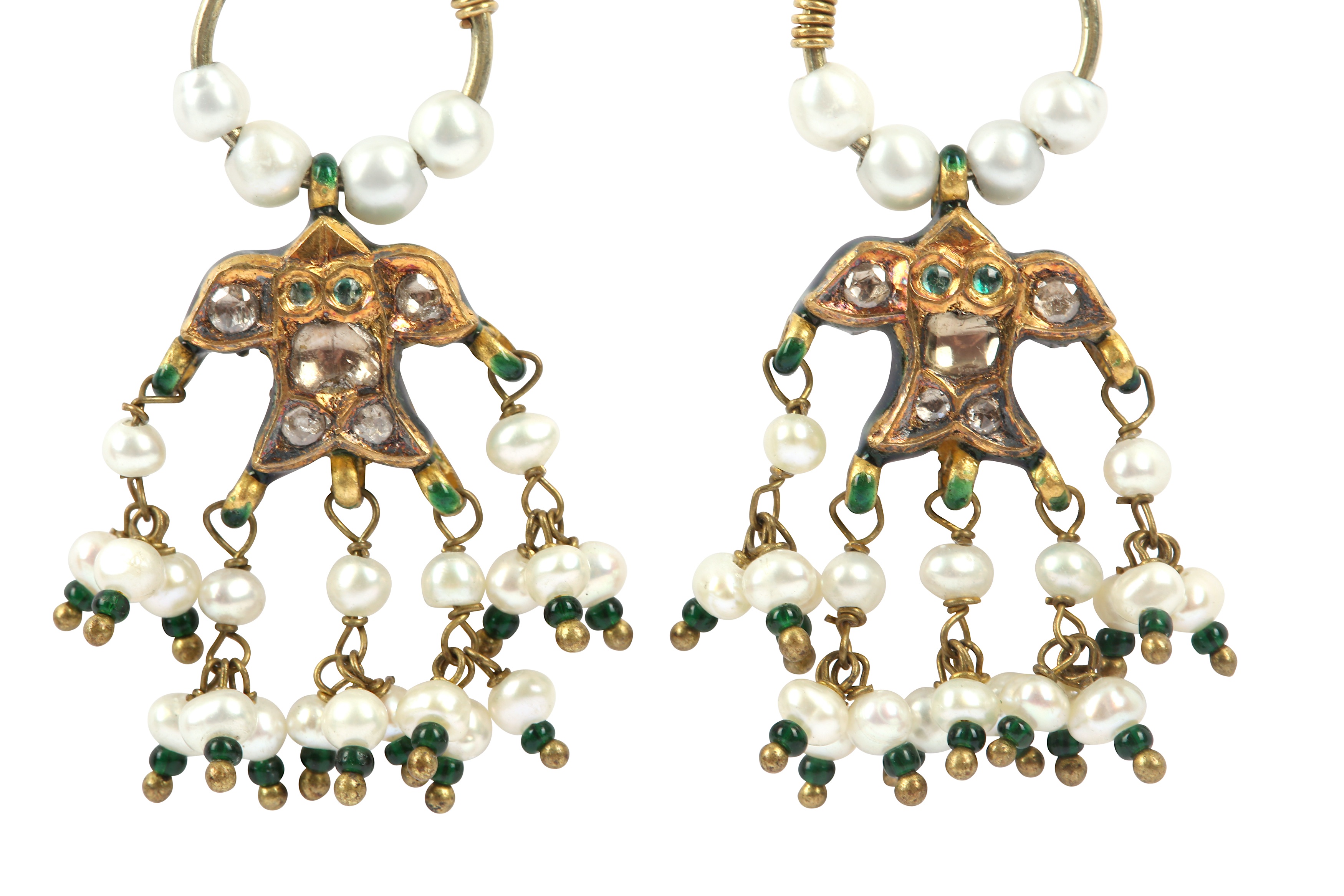 A SET OF MATCHING NECKLACE AND EARRINGS WITH FISH PENDANTS - Image 7 of 9