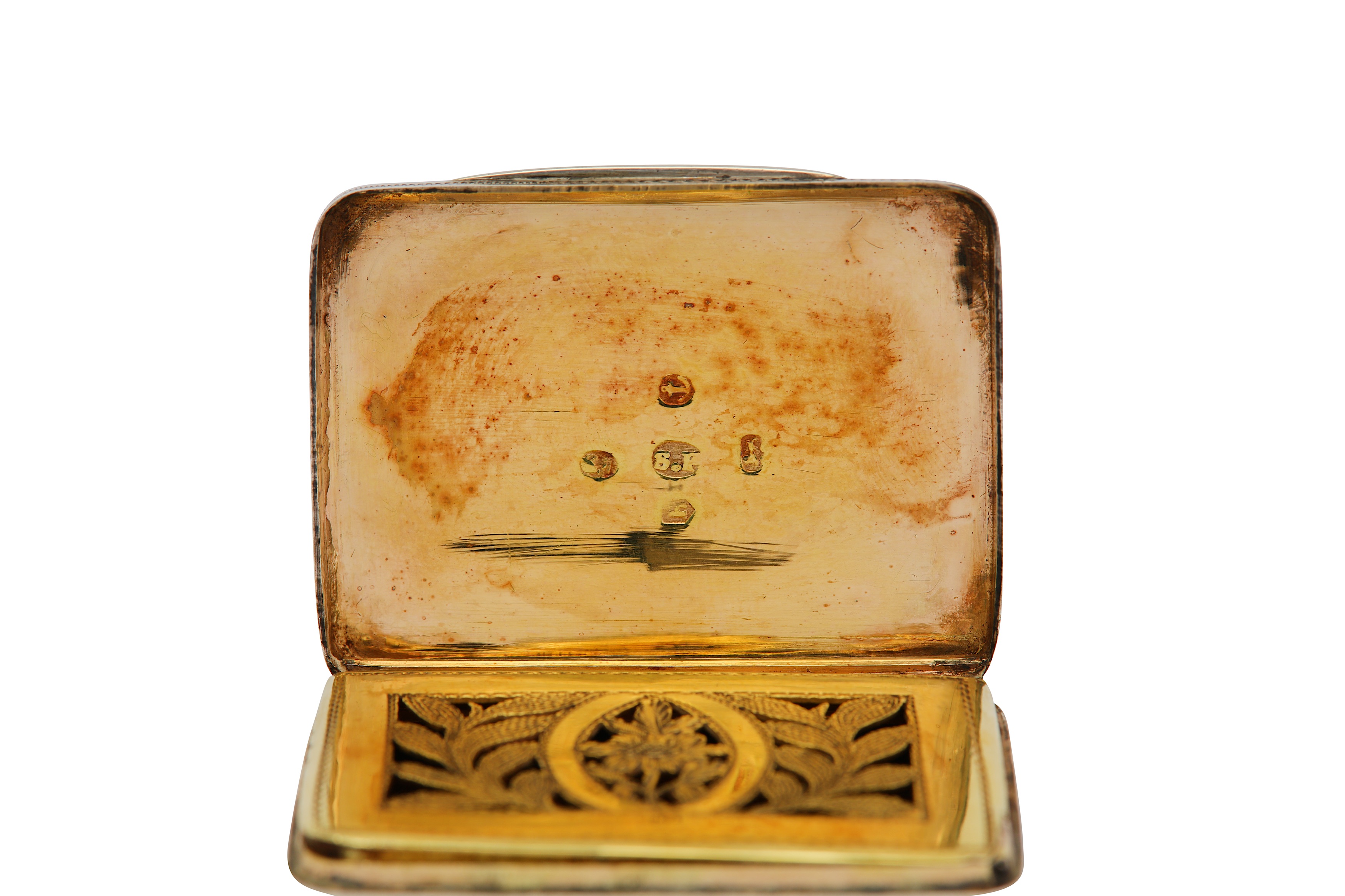 A large and unusual George III sterling silver vinaigrette, Birmingham 1805 by Samuel Pemberton - Image 4 of 4