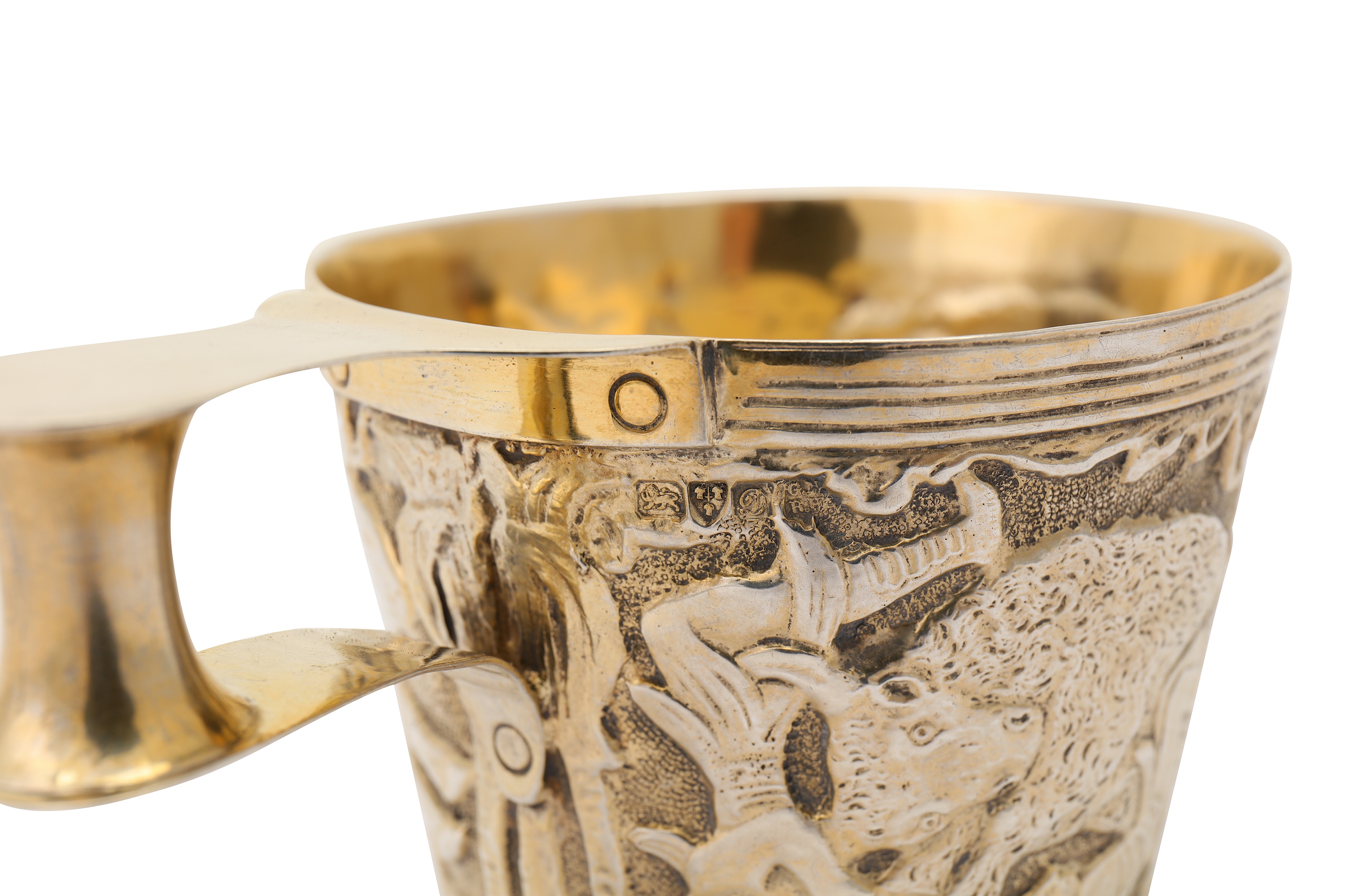 An Edwardian sterling silver gilt Vaphio cup, Chester 1904 by Nathan & Hayes - Image 5 of 6