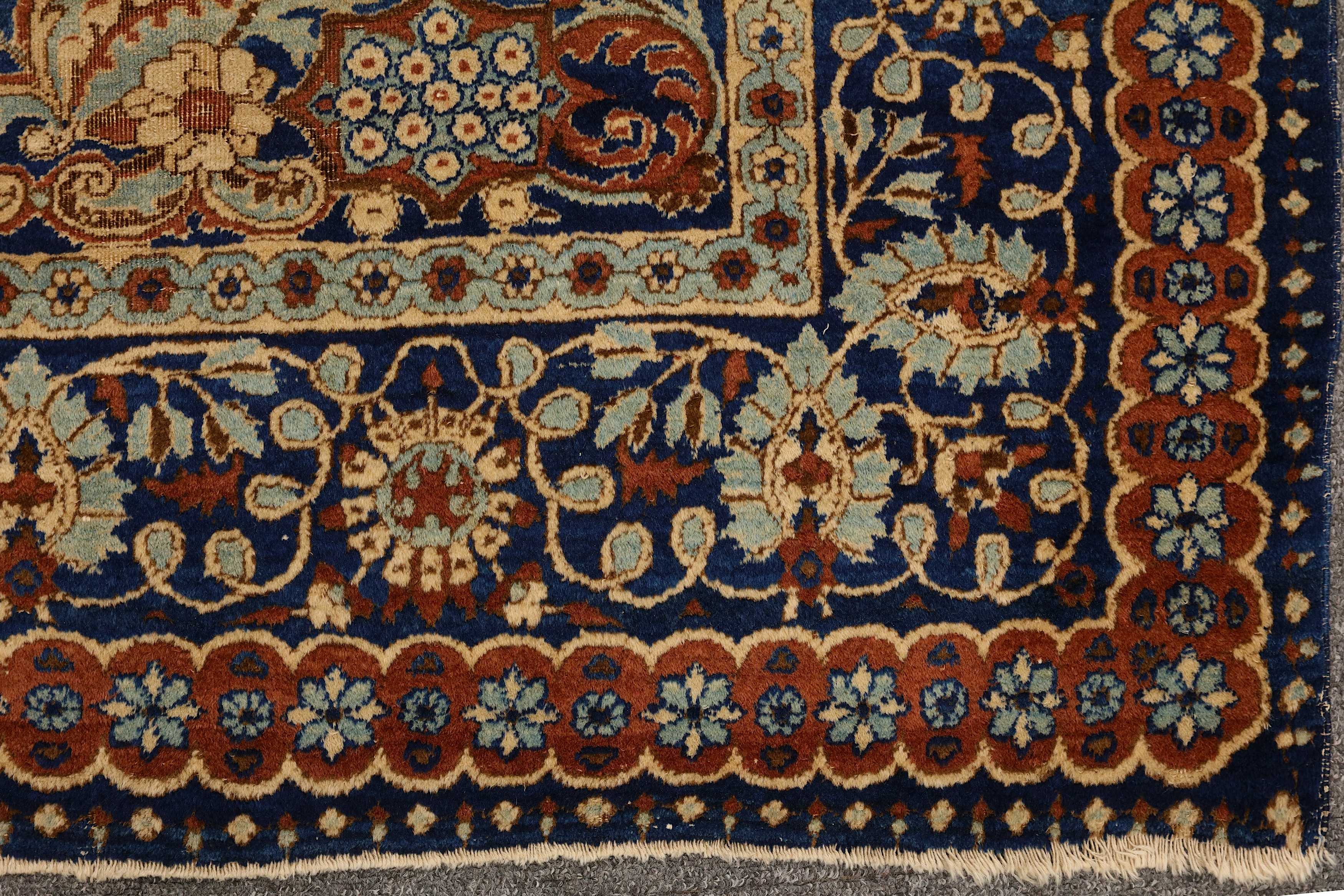 FINE KIRMAN RUG, SOUTH PERSIA - Image 6 of 7