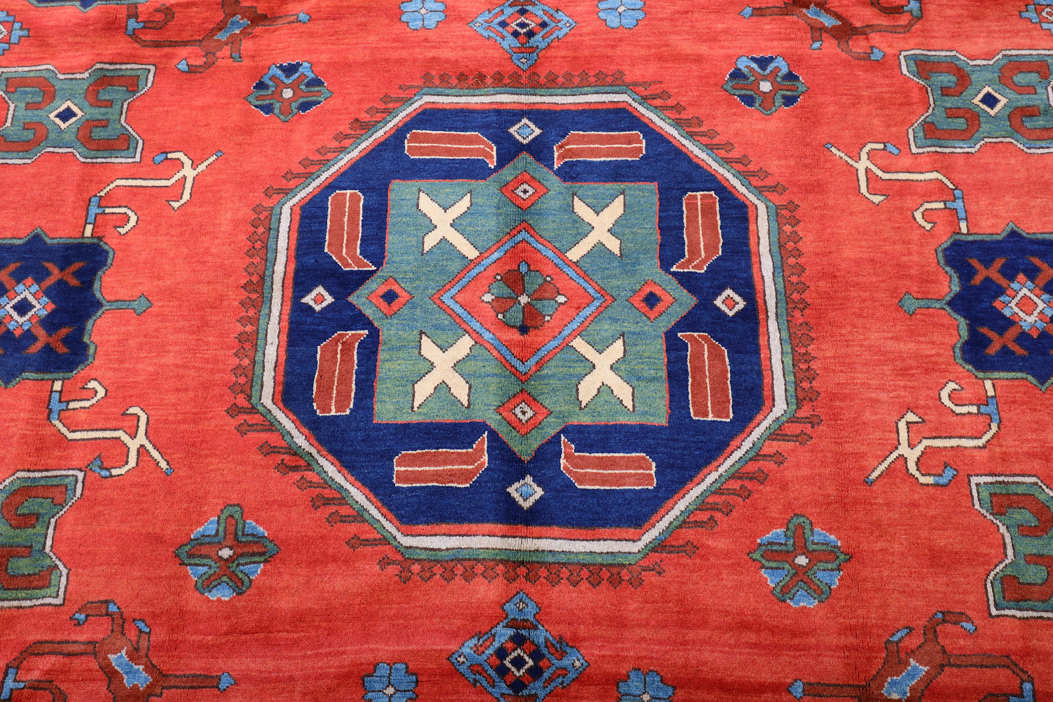 A FINE UZBEKISTAN CARPET - Image 3 of 7