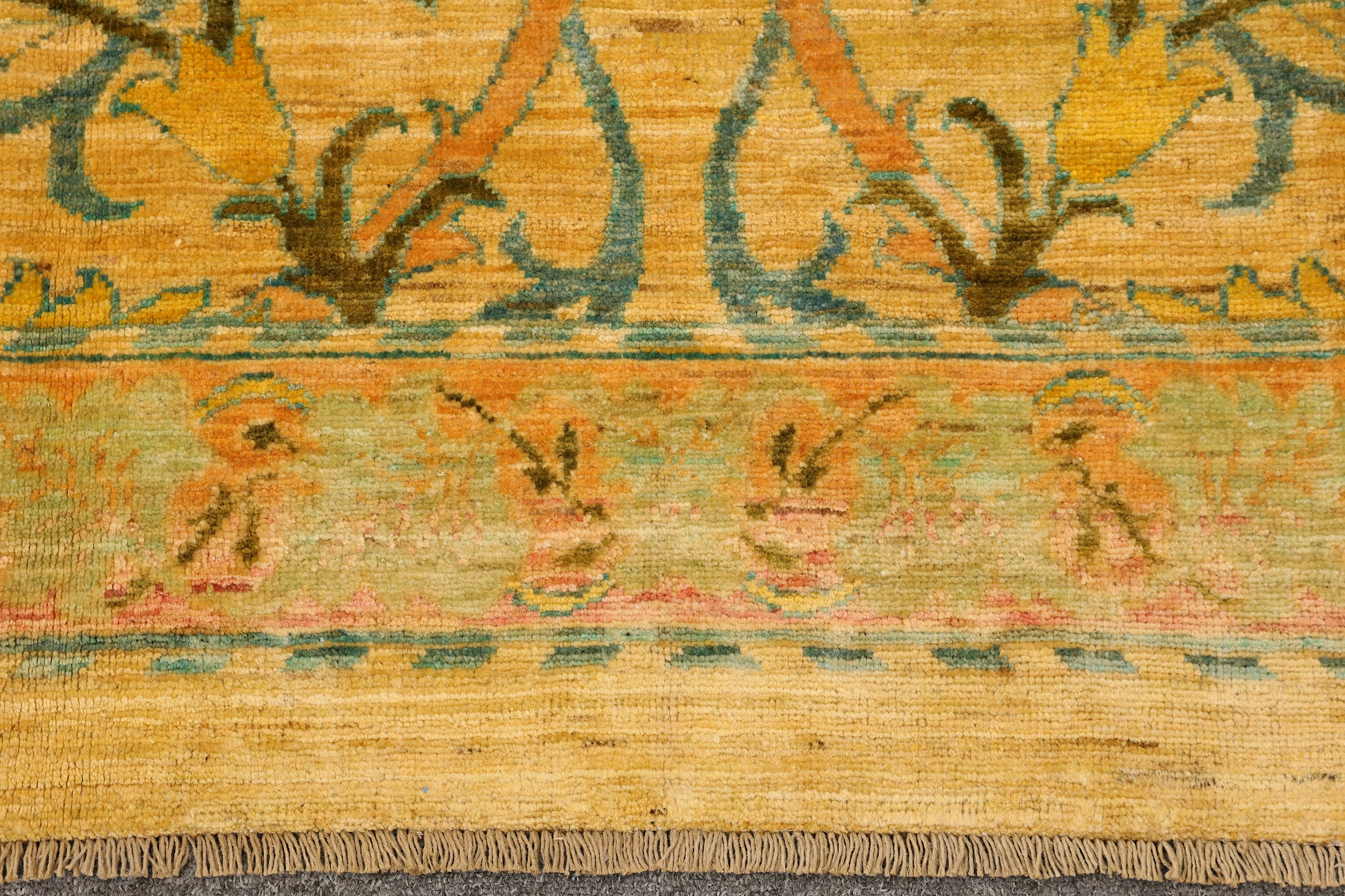 A FINE ARTS & CRAFTS DESIGN CARPET - Image 5 of 7