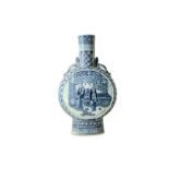 A LARGE CHINESE BLUE AND WHITE MOON FLASK.