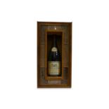 Magnum - Louis Jadot Chateau des Jacques Moulin-a-Vent 1998 - Soil Samples Display Case