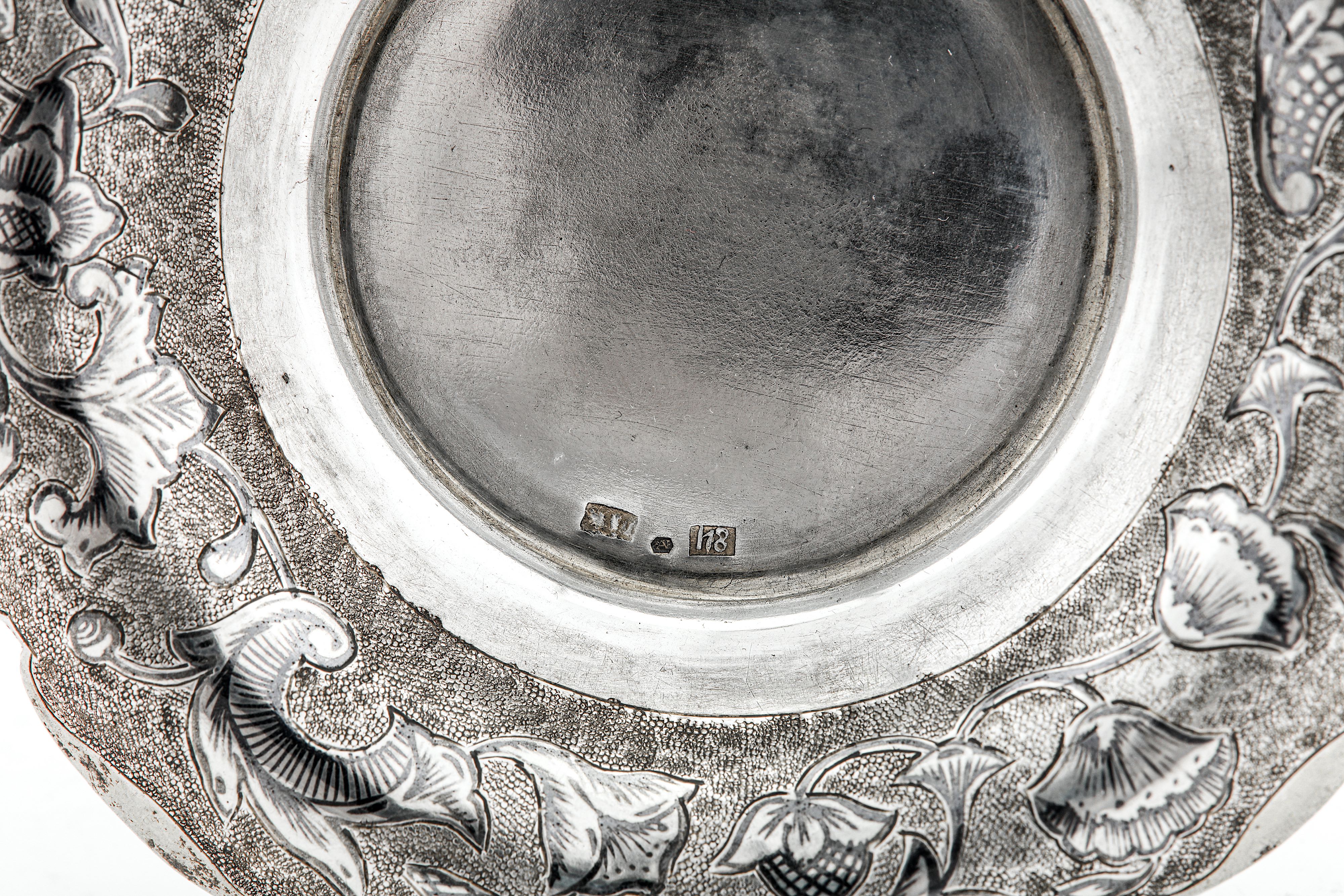 An Alexander II Russian provincial parcel gilt and niello 84 zolotnik (875 standard) silver saucer, - Image 3 of 3