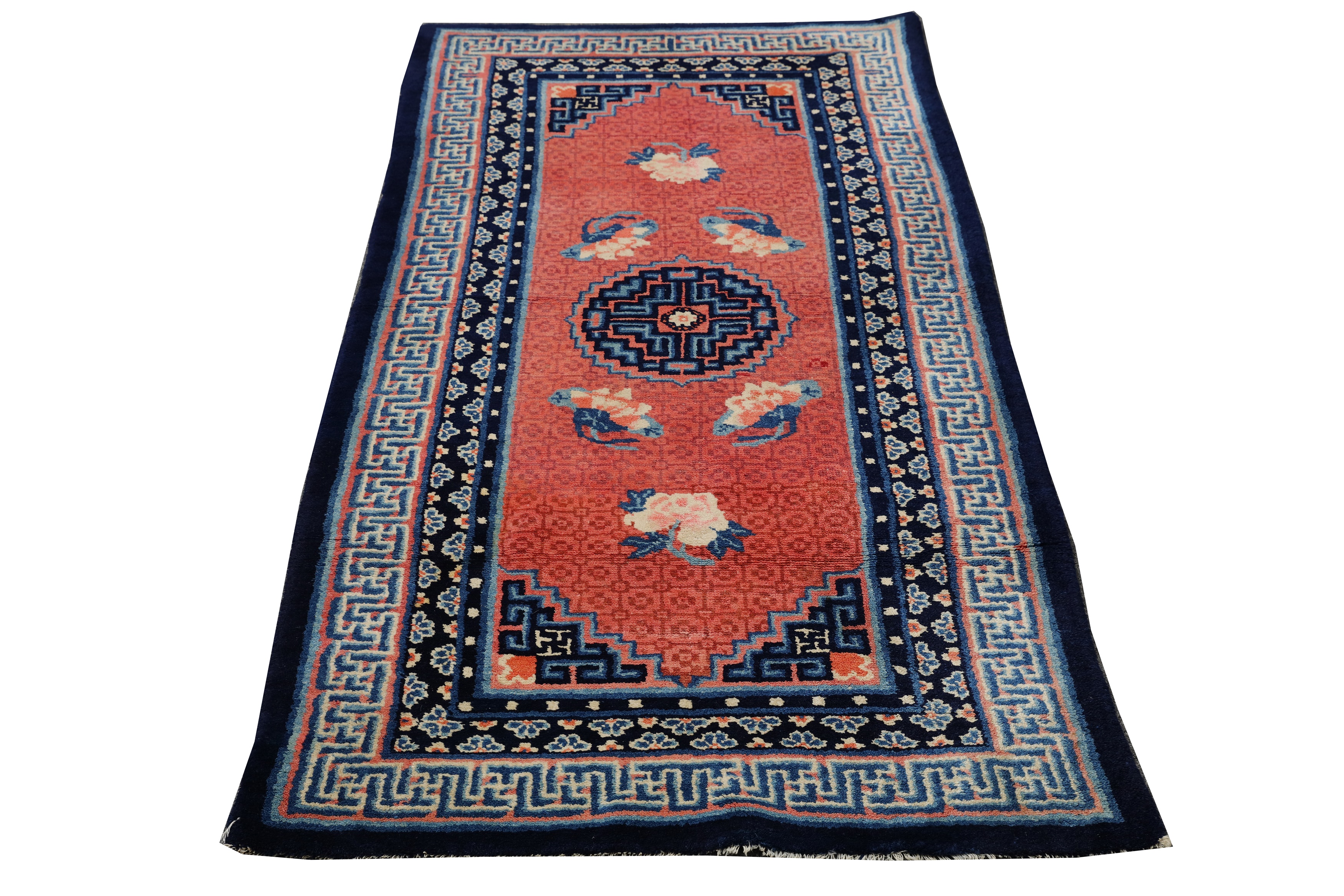 A FINE TIBETAN RUG - Image 2 of 7