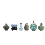 FIVE CHINESE SNUFF BOTTLES.