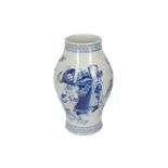 A CHINESE BLUE AND WHITE 'ZHONG KUI' VASE.