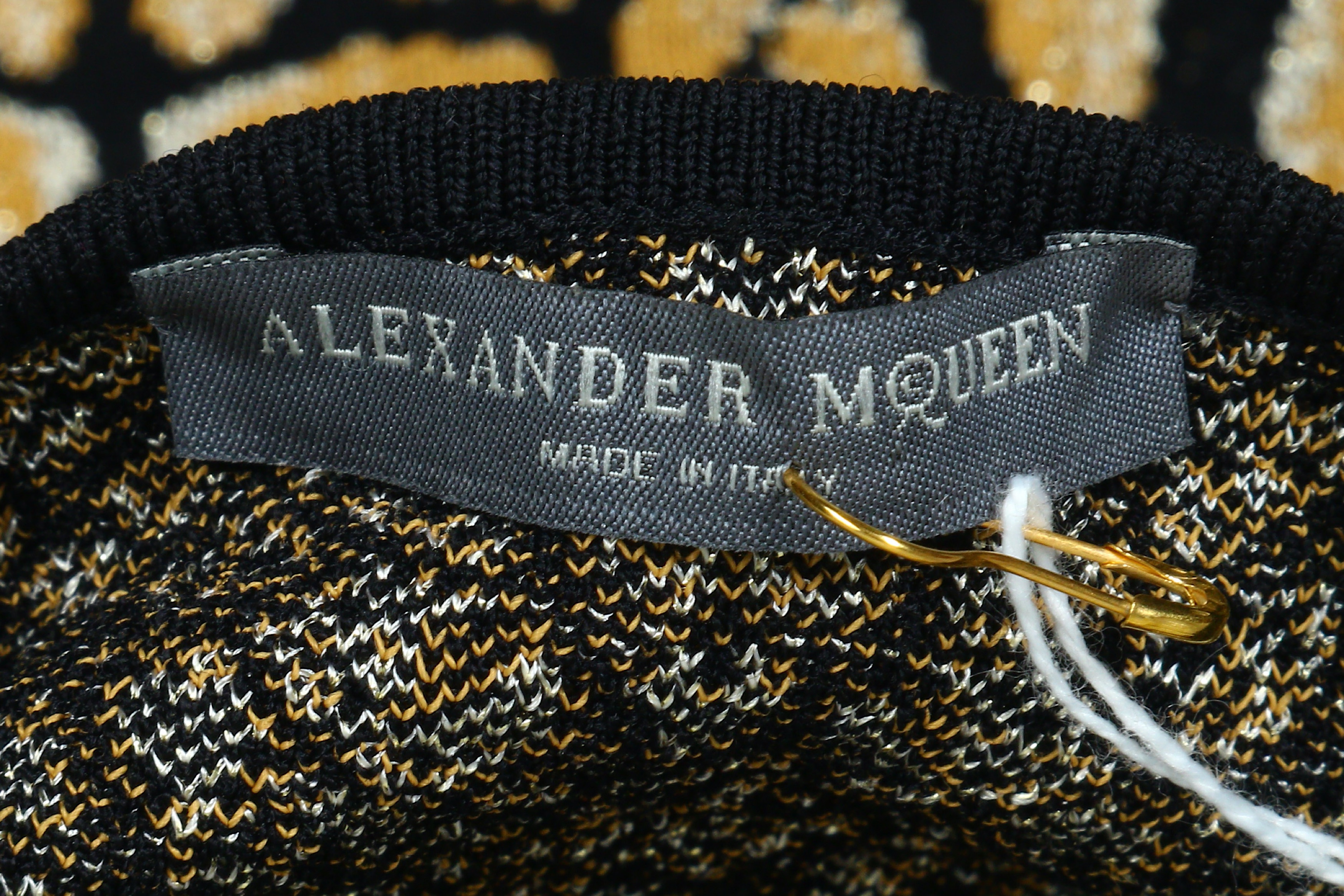 Alexander McQueen Stretch Knit Black and Gold Dress - Image 4 of 4