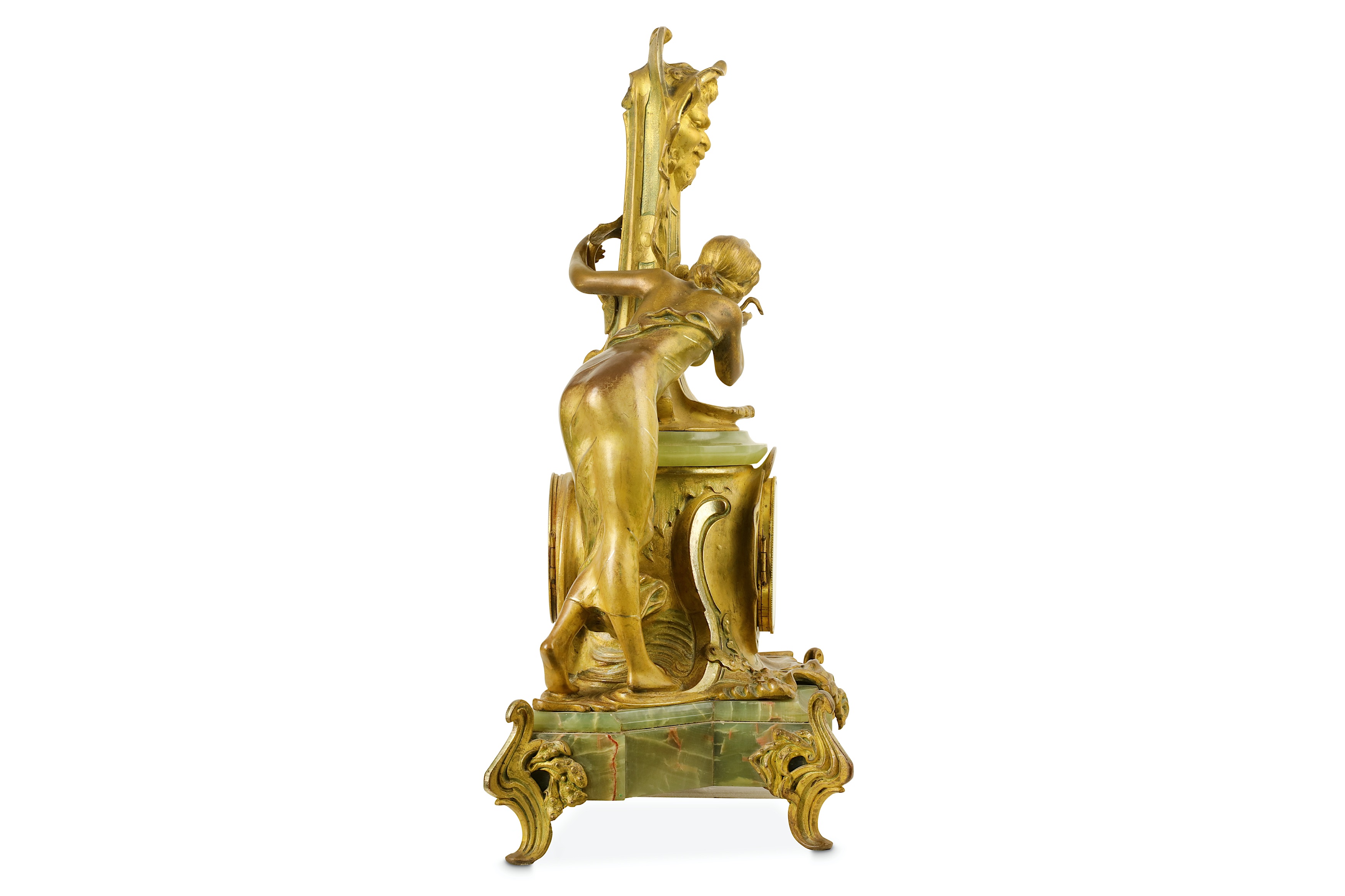 AN EARLY 20TH CENTURY ART NOUVEAU STYLE GILT BRONZE AND ONYX FIGURAL MANTEL CLOCK 'LA SOURCE' - Image 2 of 6