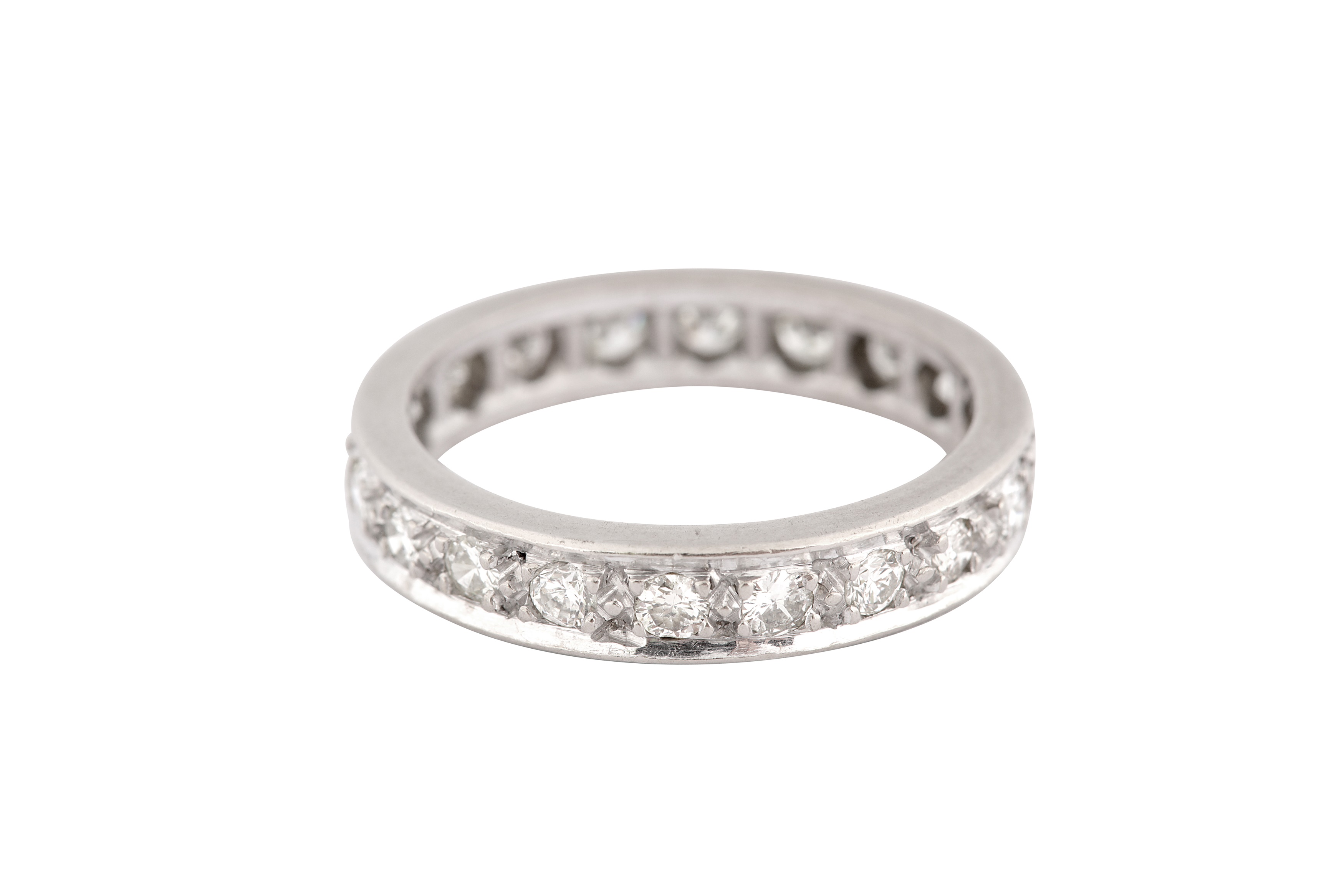 A diamond eternity ring - Image 2 of 3