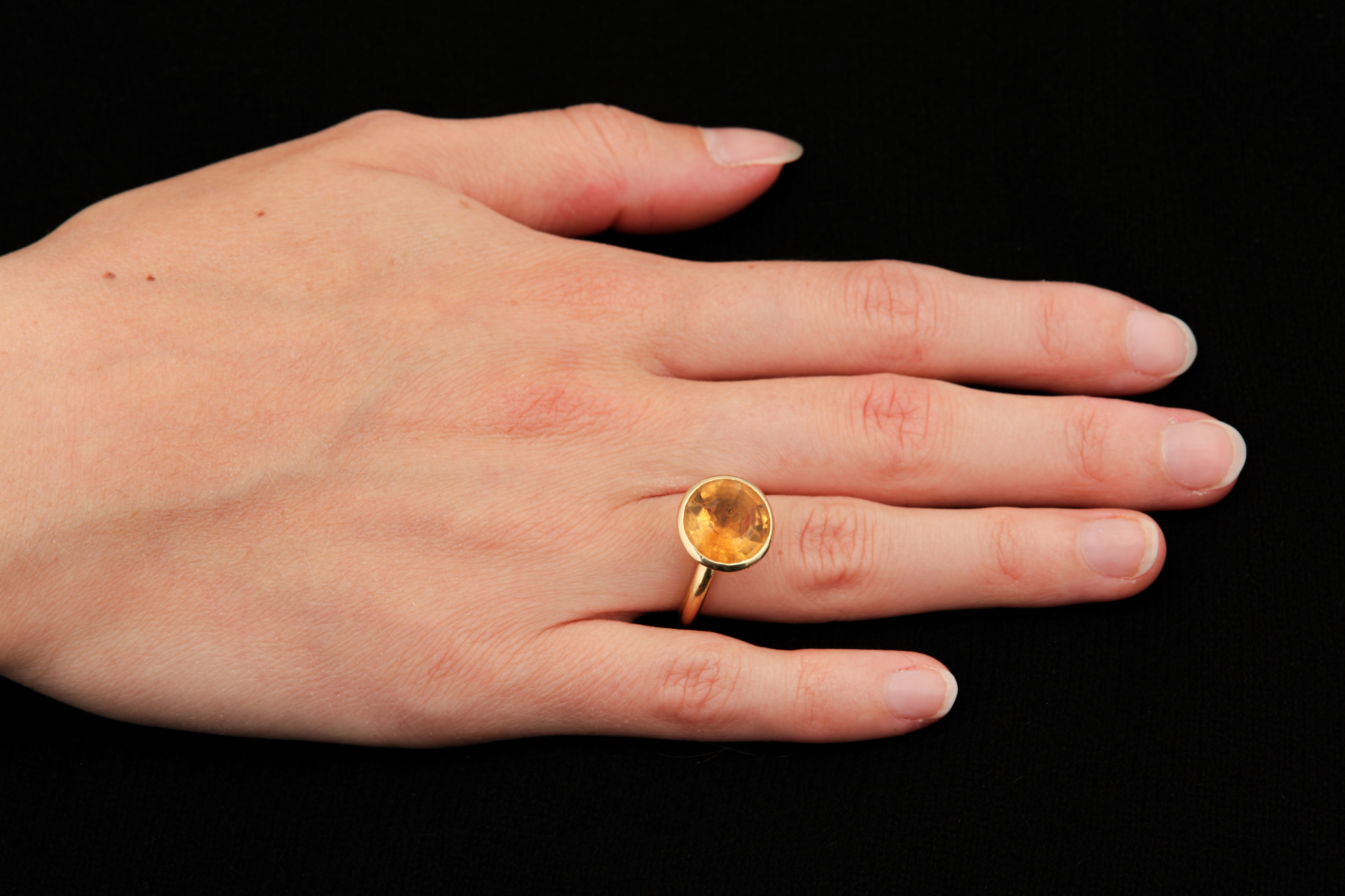 A citrine ring - Image 4 of 4