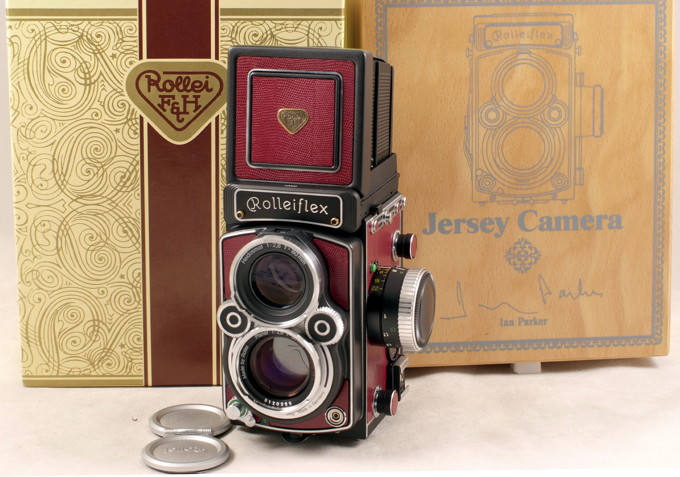 A Rolleiflex GX 2.8 'Jersey Camera' TLR Camera - Image 9 of 9