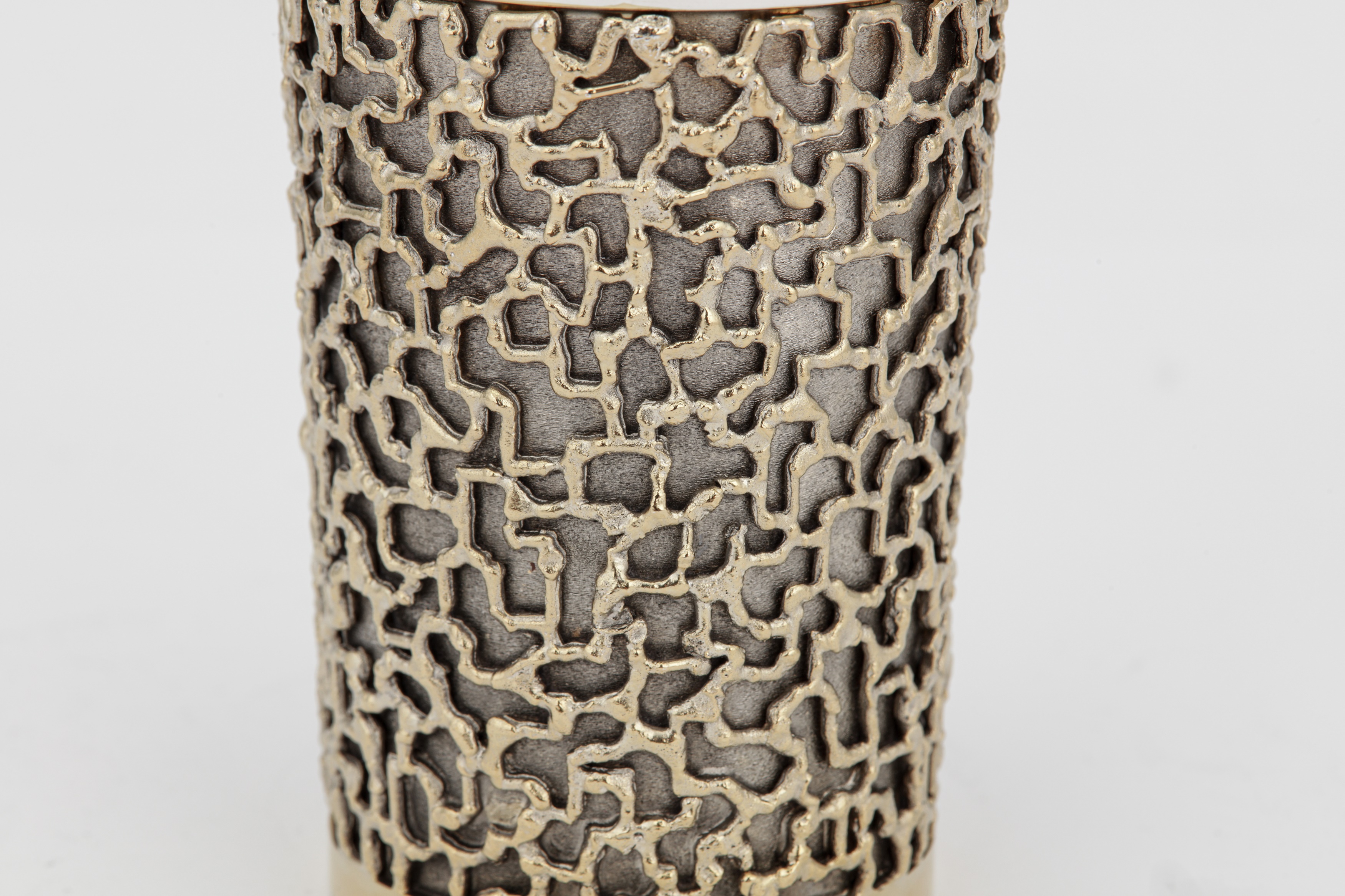 An Elizabeth II modernist parcel gilt sterling silver beaker, London 1972 by Richard Cook - Image 2 of 3