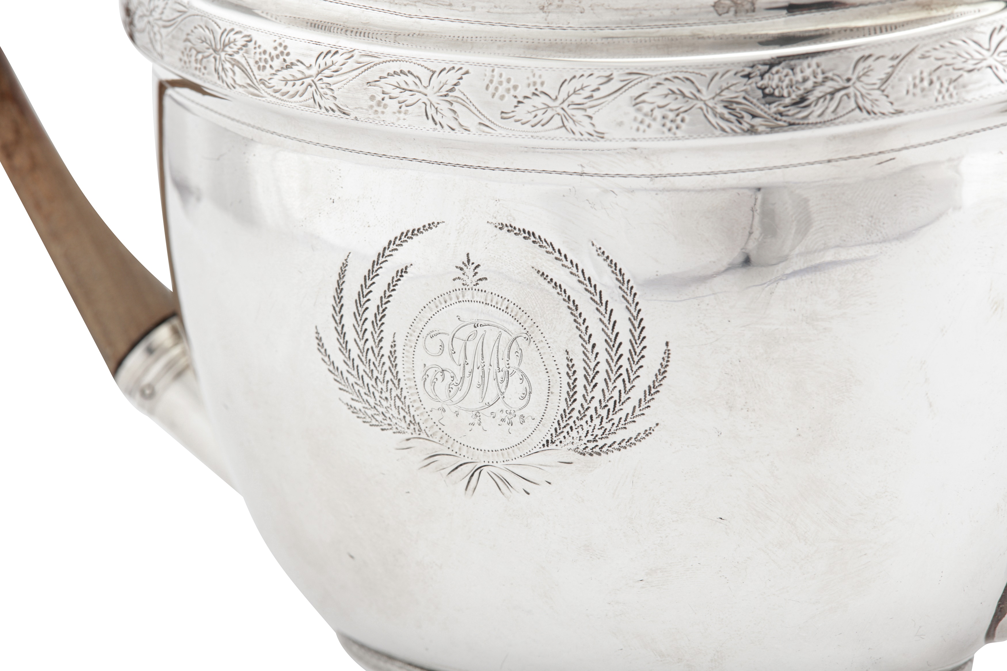 A George III provincial sterling silver teapot, Newcastle 1801 by John Langlands II (active - Image 4 of 4