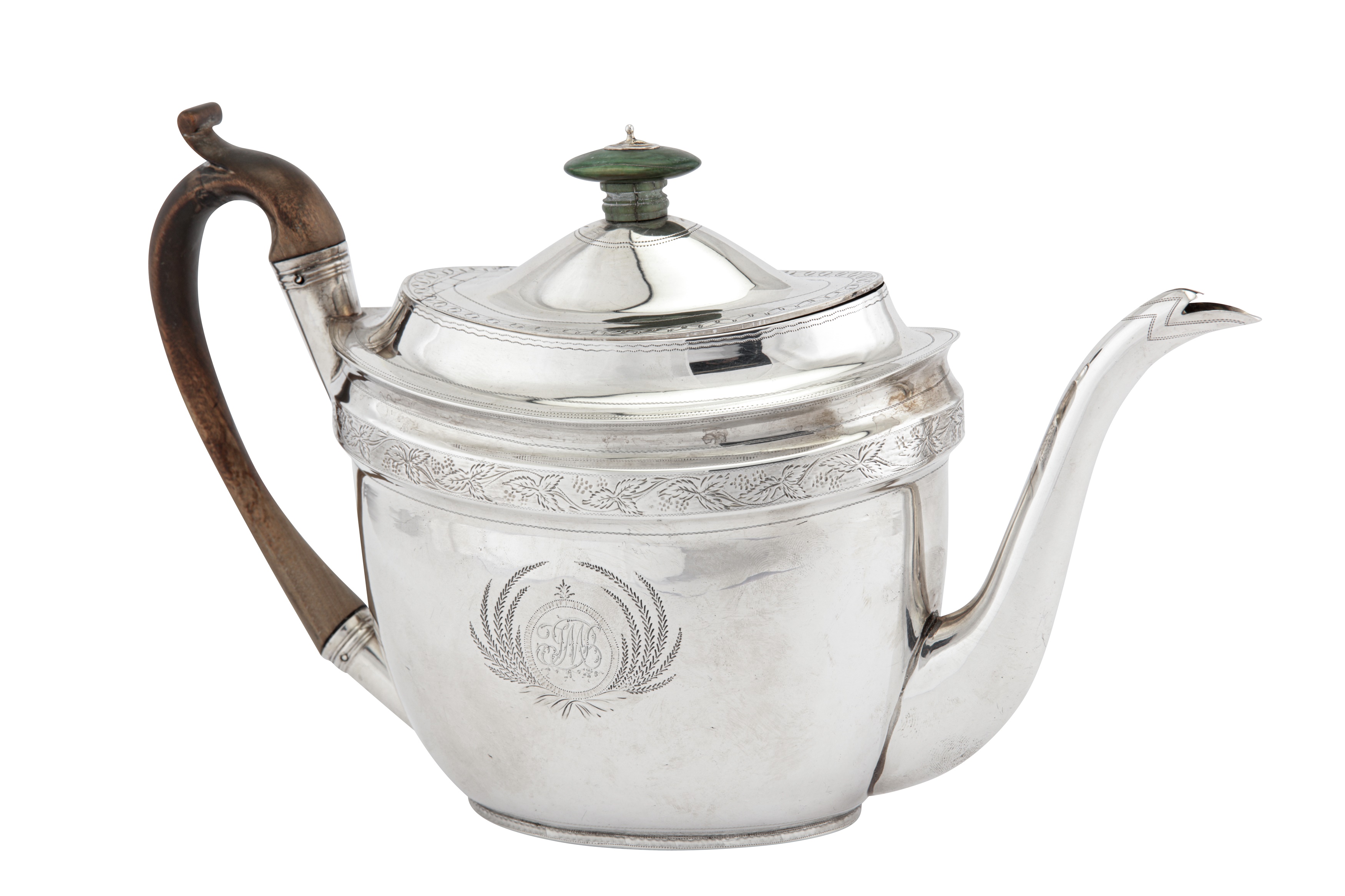 A George III provincial sterling silver teapot, Newcastle 1801 by John Langlands II (active - Image 2 of 4