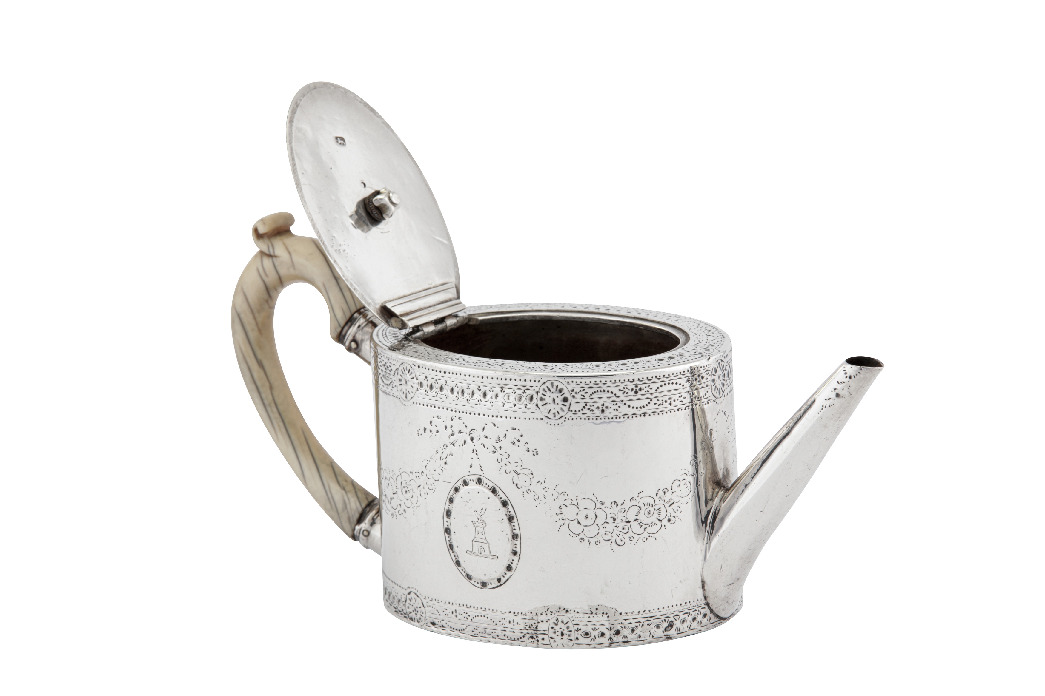 A George III sterling silver teapot, London 1779 by Thomas Daniell - Image 3 of 6