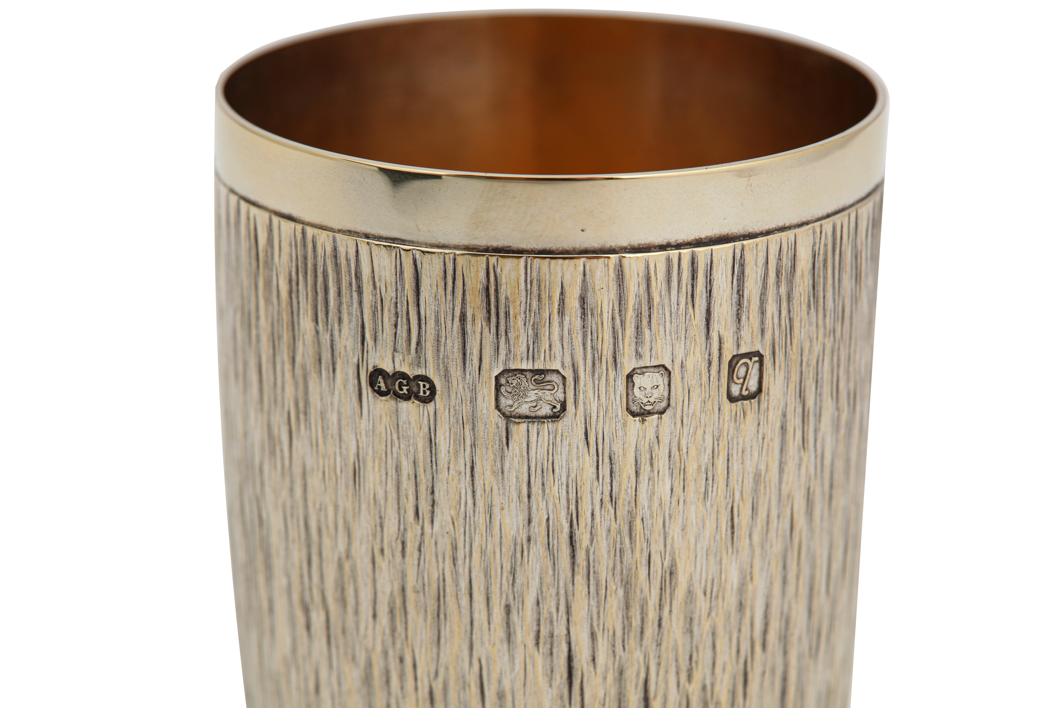 A cased Elizabeth II modernist sterling silver gilt beaker, London 1971 by Gerald Benney - Image 4 of 4