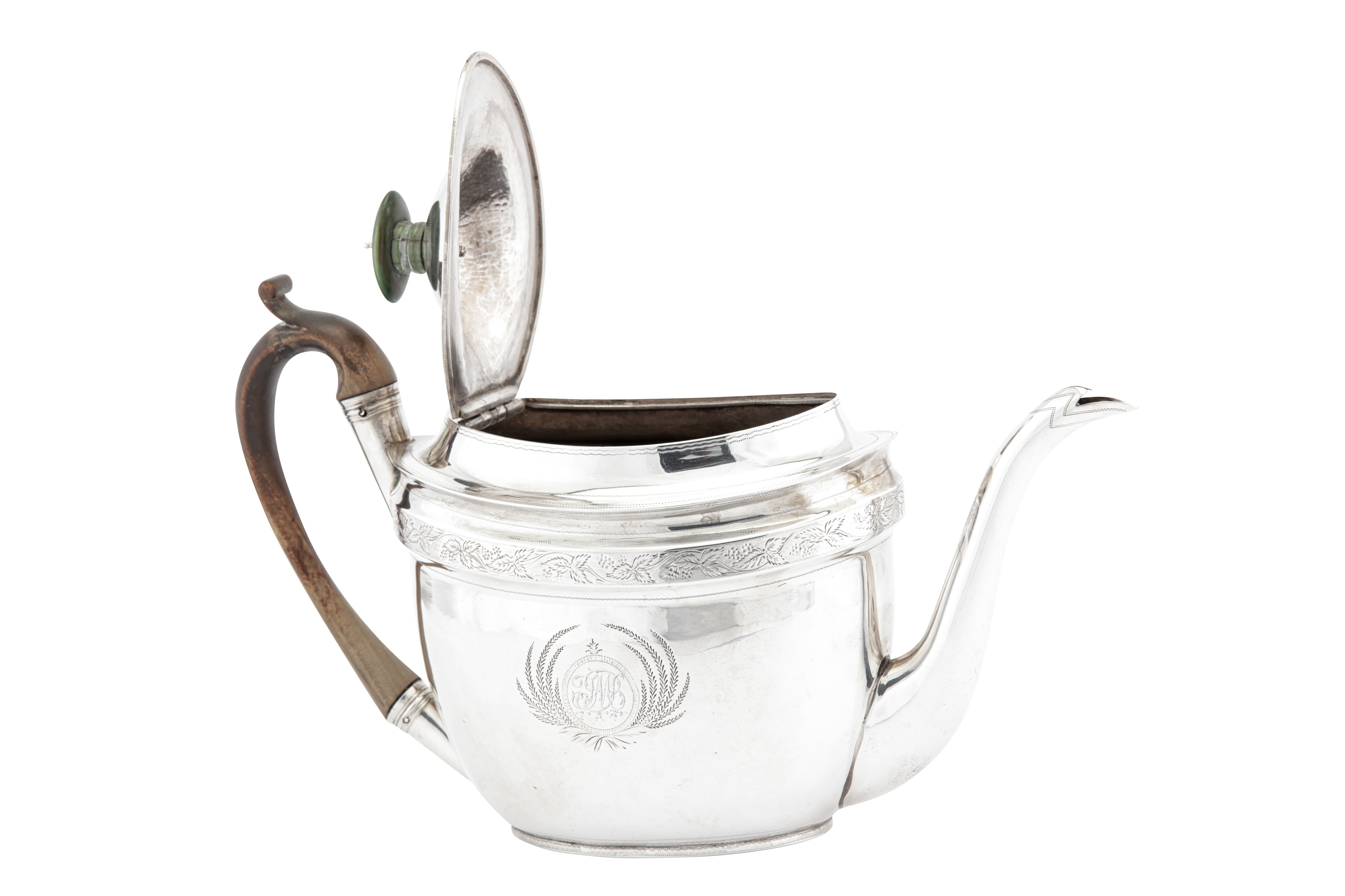 A George III provincial sterling silver teapot, Newcastle 1801 by John Langlands II (active - Image 3 of 4