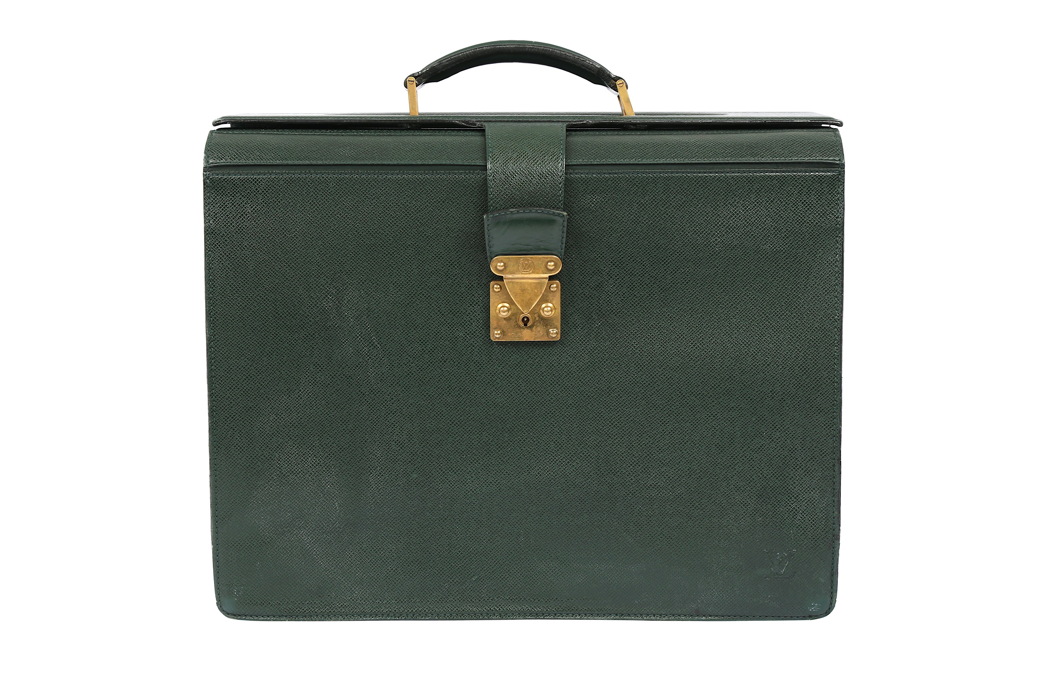 Louis Vuitton Epicea Green Taiga Pilot Case