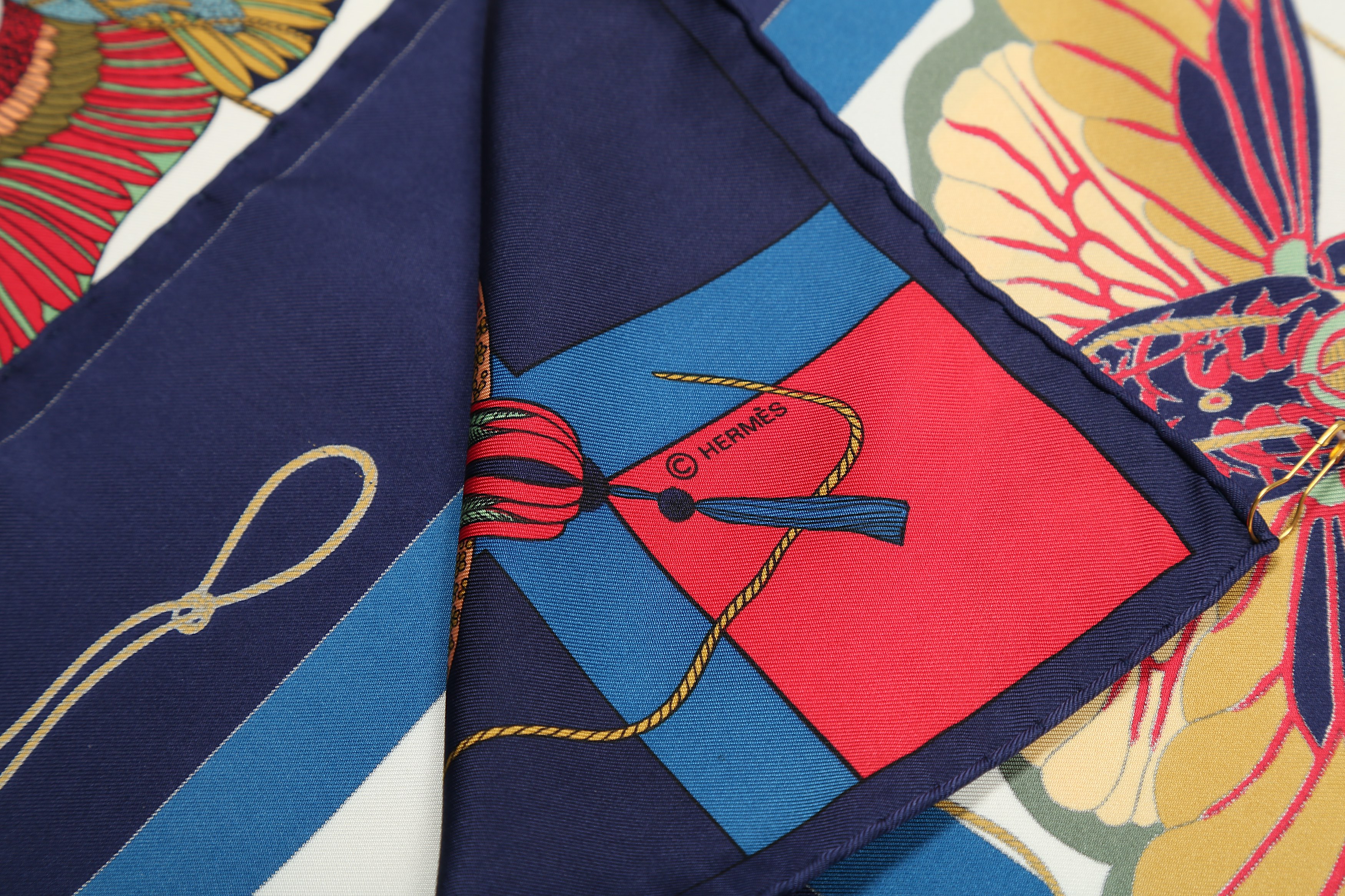 Hermes 'Soies Volantes' Silk Scarf - Image 5 of 5