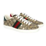 Gucci Bee Print New Ace Supreme Trainers - Size 38