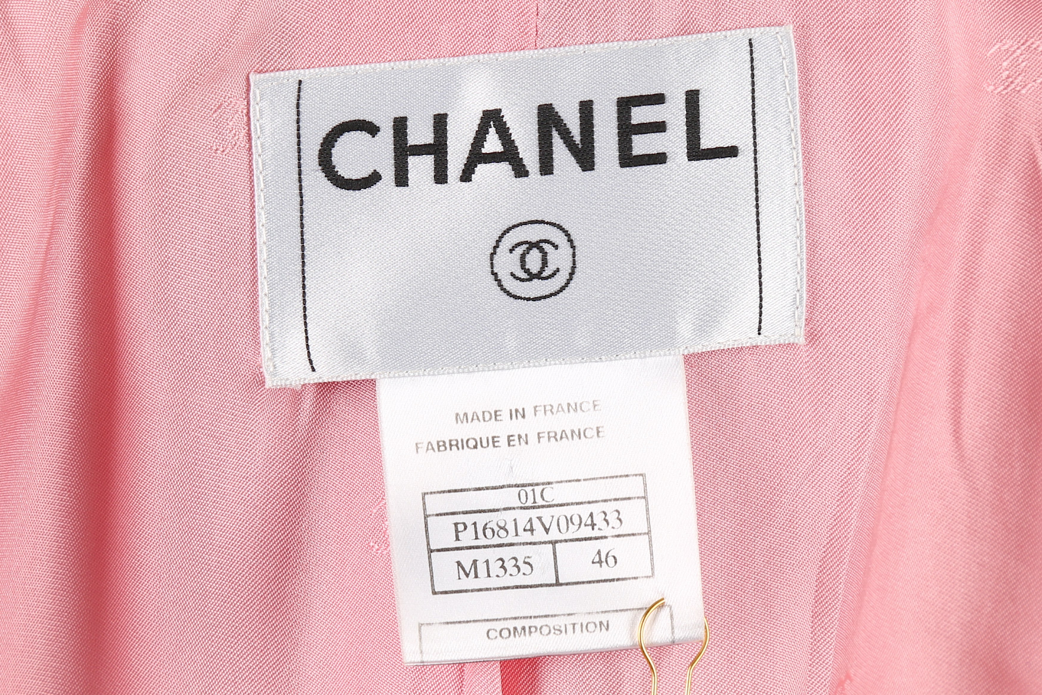 Chanel Pink Tweed Single Breasted Jacket - Size 46 - Image 6 of 6