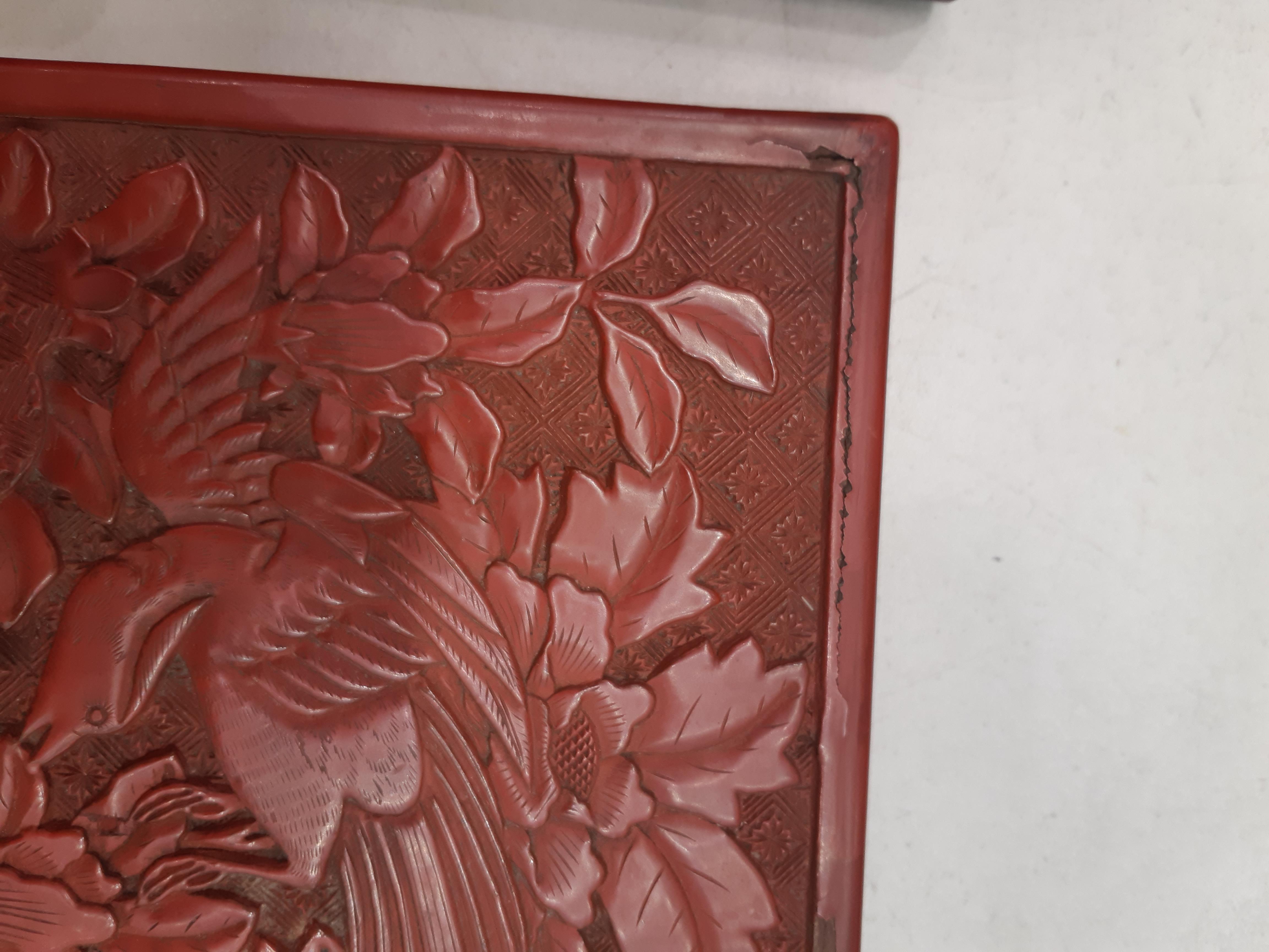 A CHINESE CINNABAR LACQUER RECTANGULAR 'PARADISE FLYCATCHERS' BOX AND COVER. - Image 12 of 12