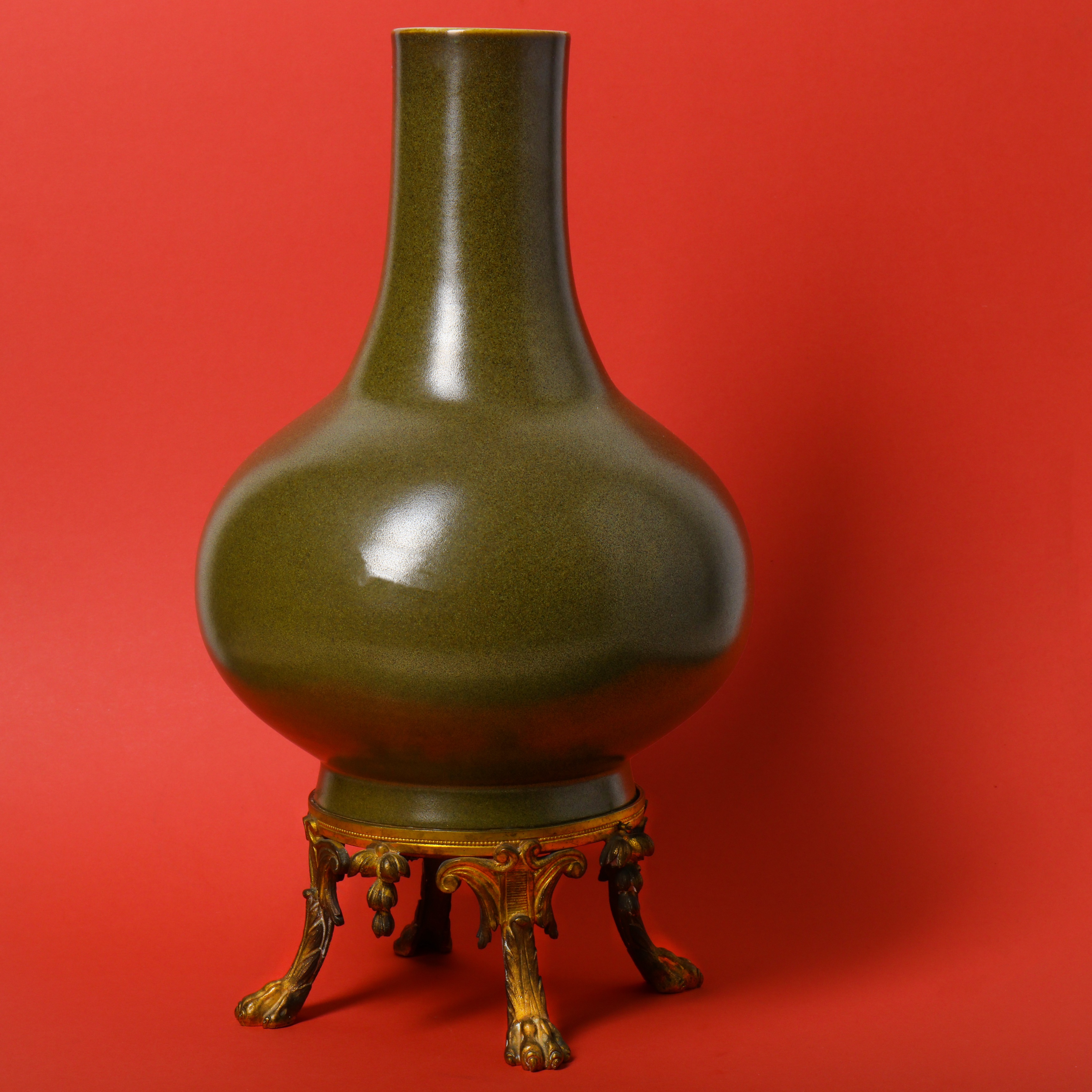 A CHINESE TEADUST-GLAZED VASE. - Image 3 of 13